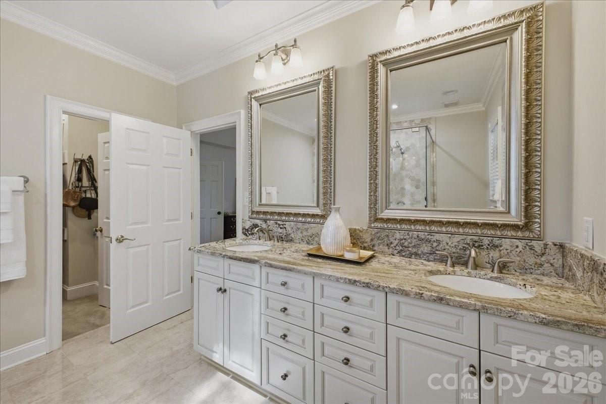 3726 Surry Ridge Court — Charlotte