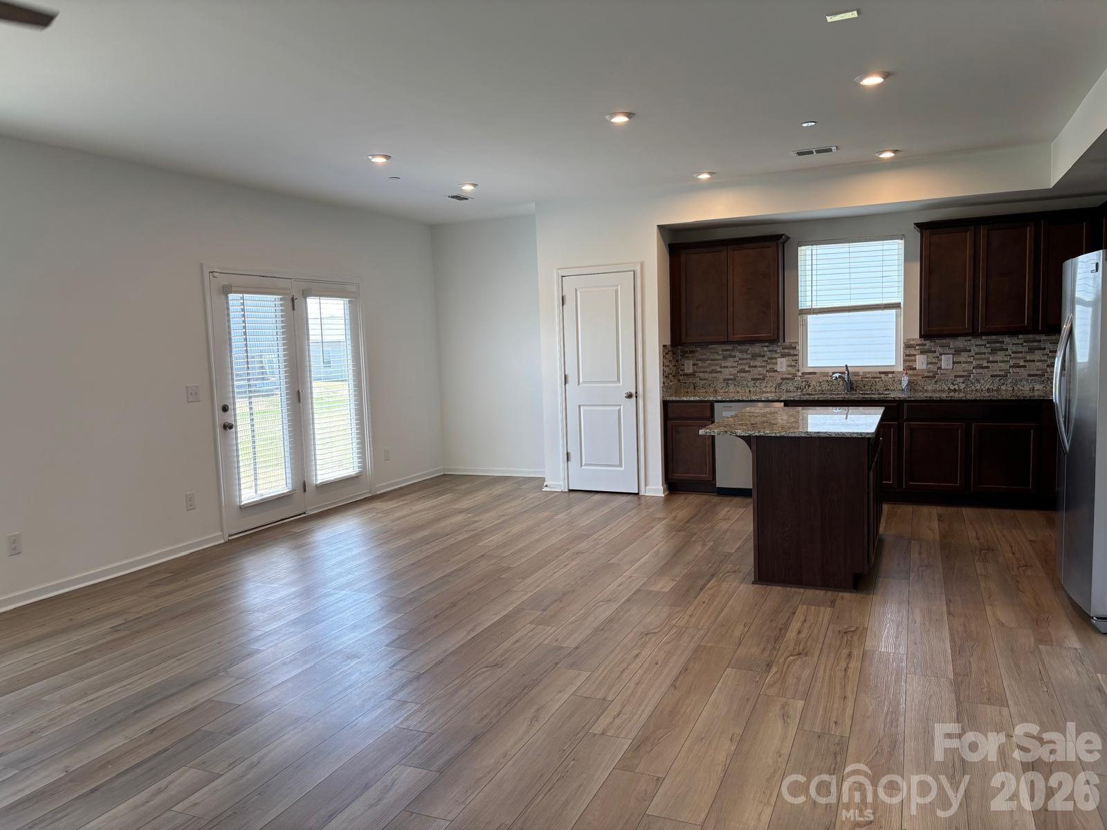 3057 Bell Spur Avenue SW — Concord
