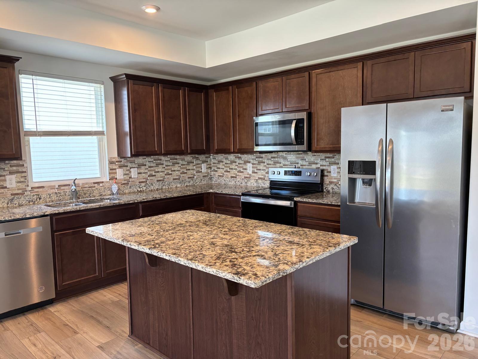 3057 Bell Spur Avenue SW — Concord
