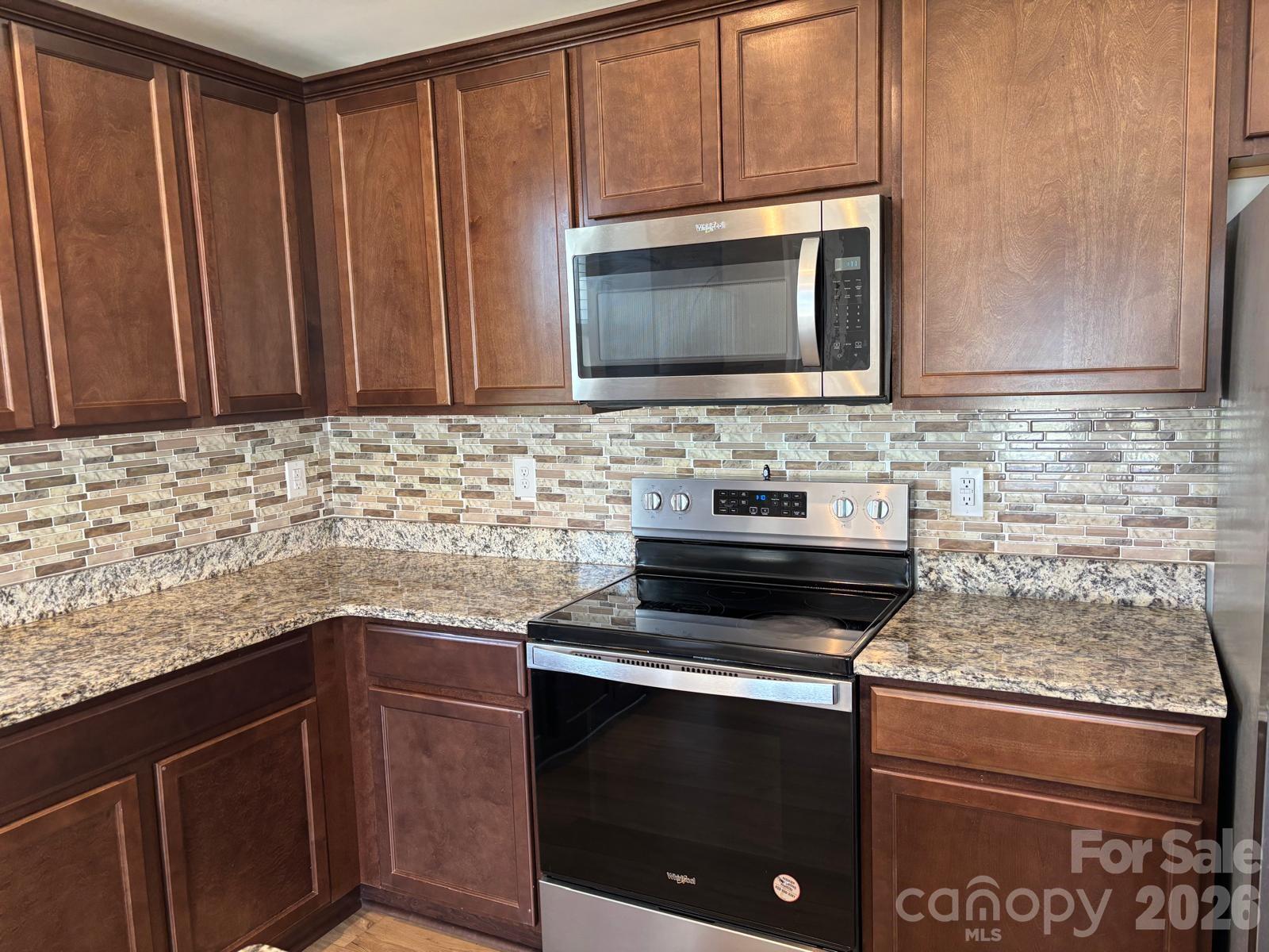 3057 Bell Spur Avenue SW — Concord