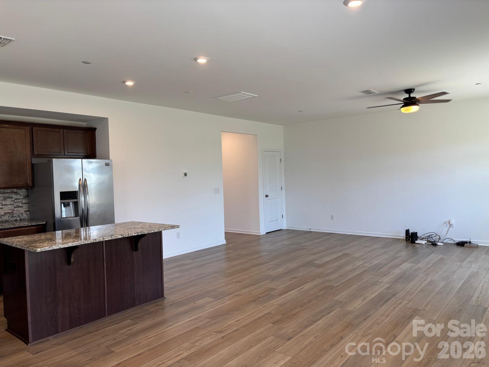 3057 Bell Spur Avenue SW — Concord