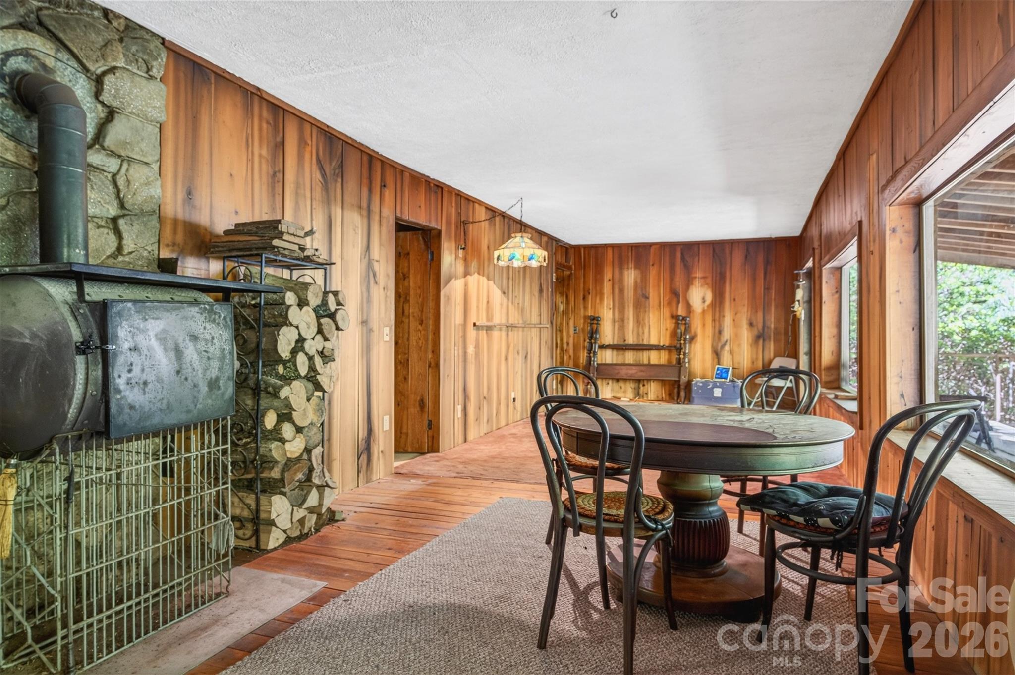 451 Signal Tree Road — Deep Gap