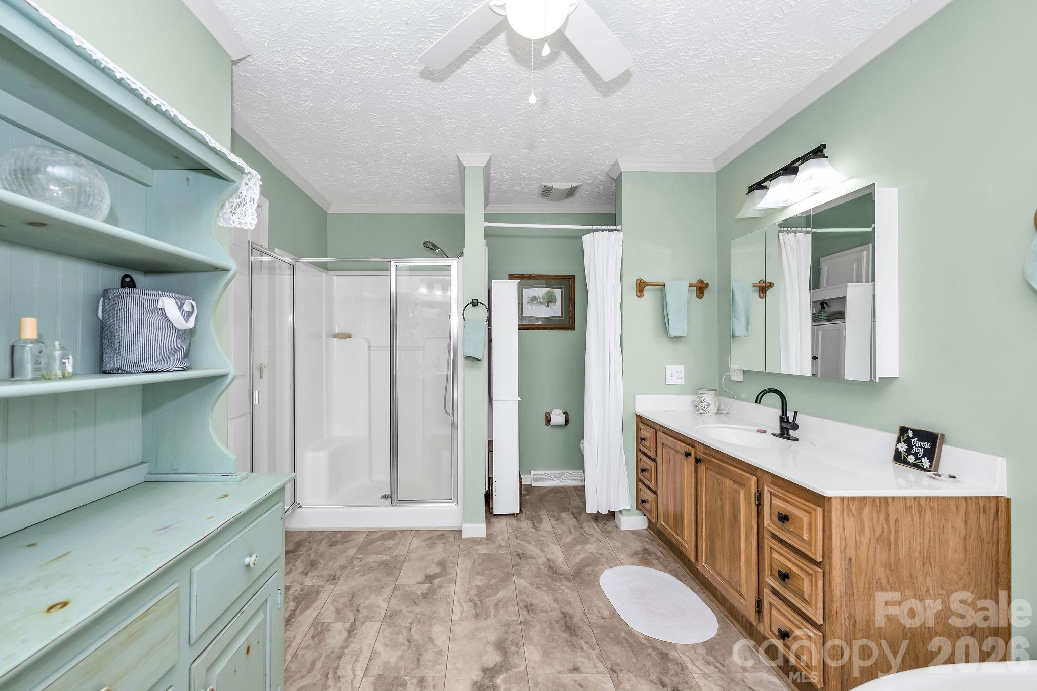 461 Doctors Street — Sparta