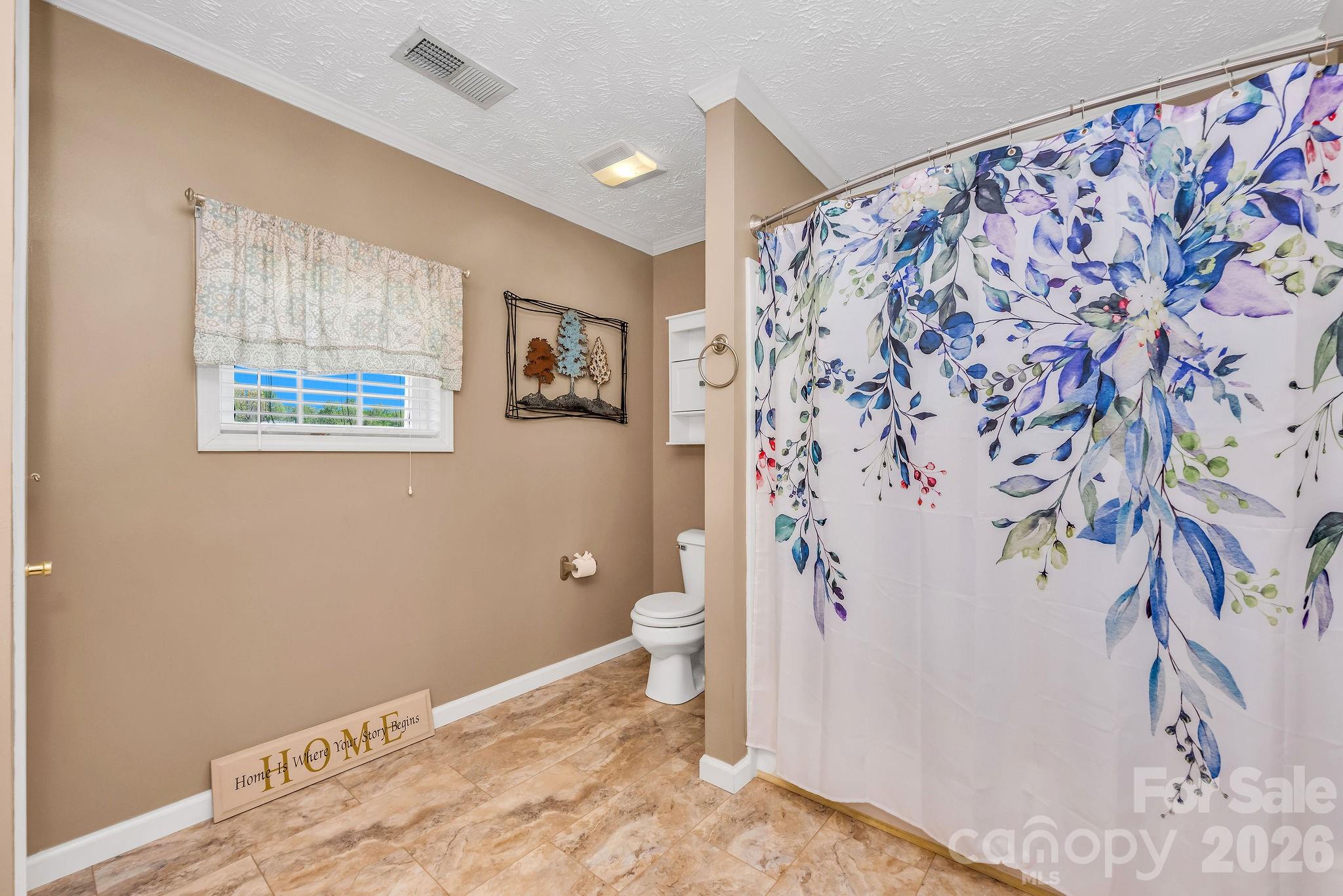461 Doctors Street — Sparta