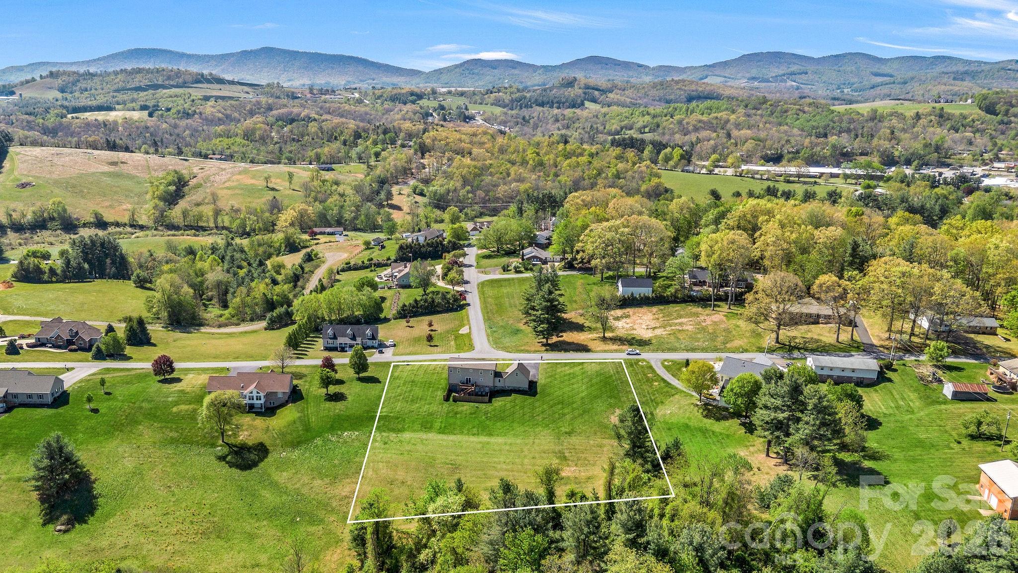 461 Doctors Street — Sparta