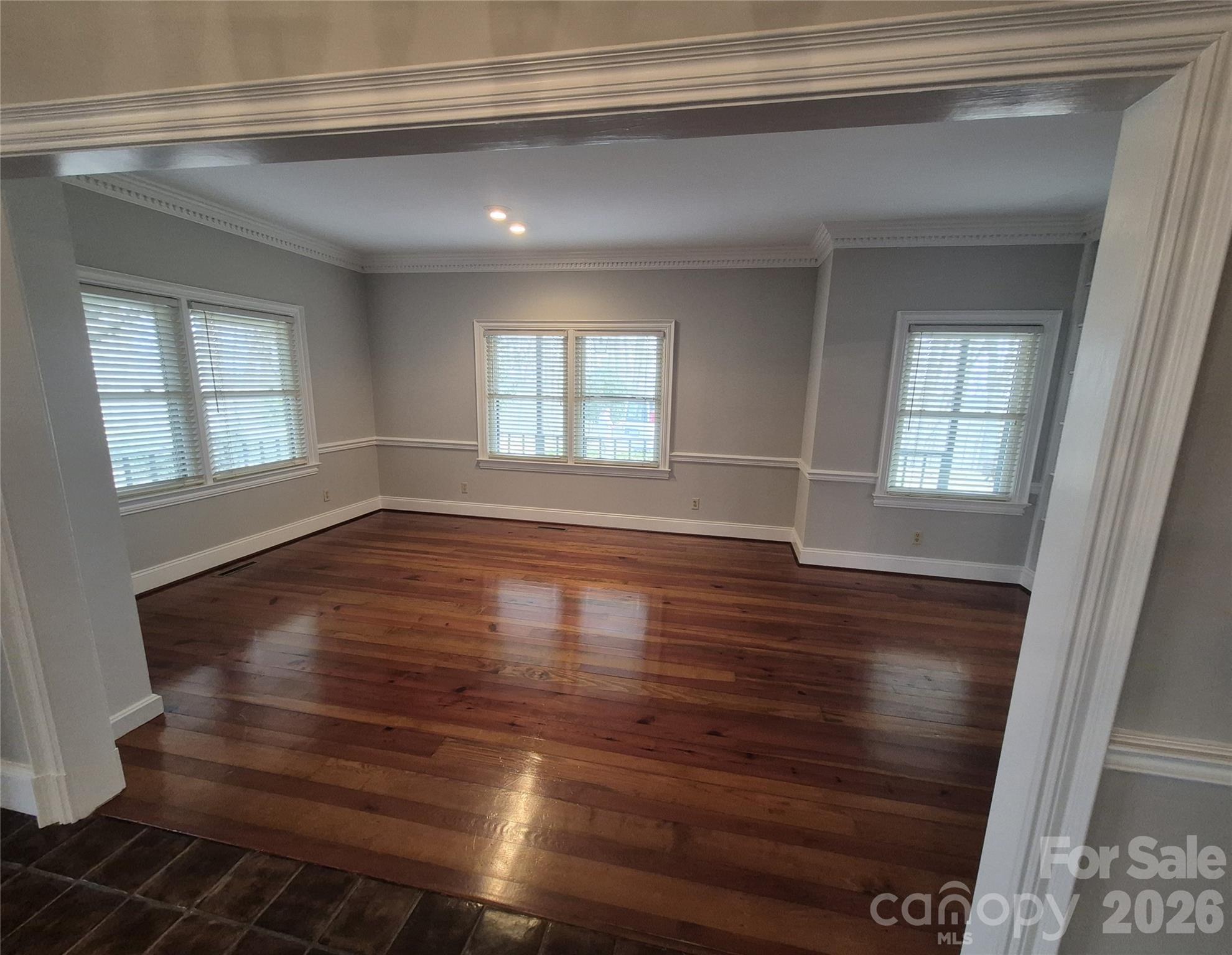 300 Cottonstone Lane — Troy