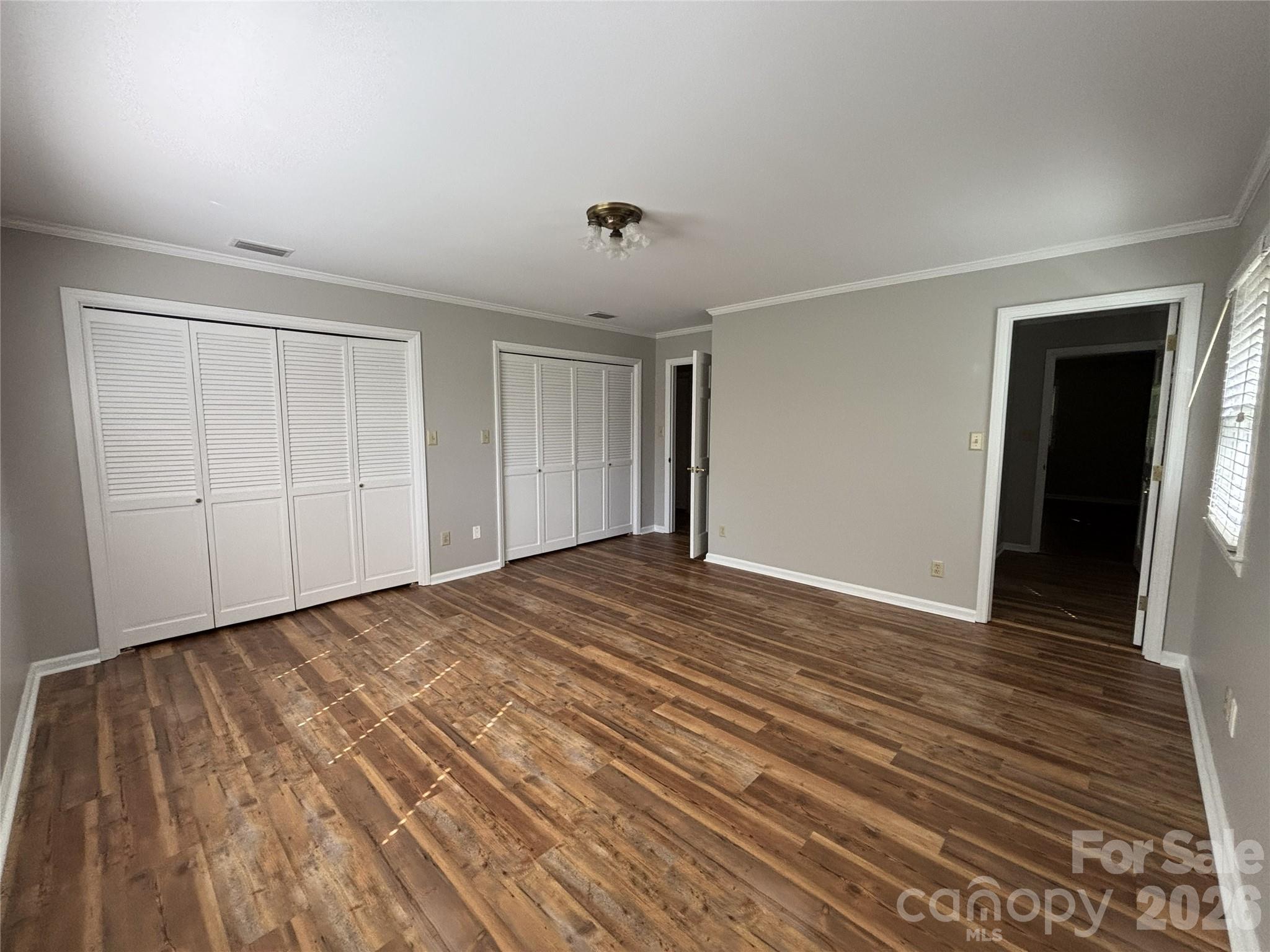 300 Cottonstone Lane — Troy
