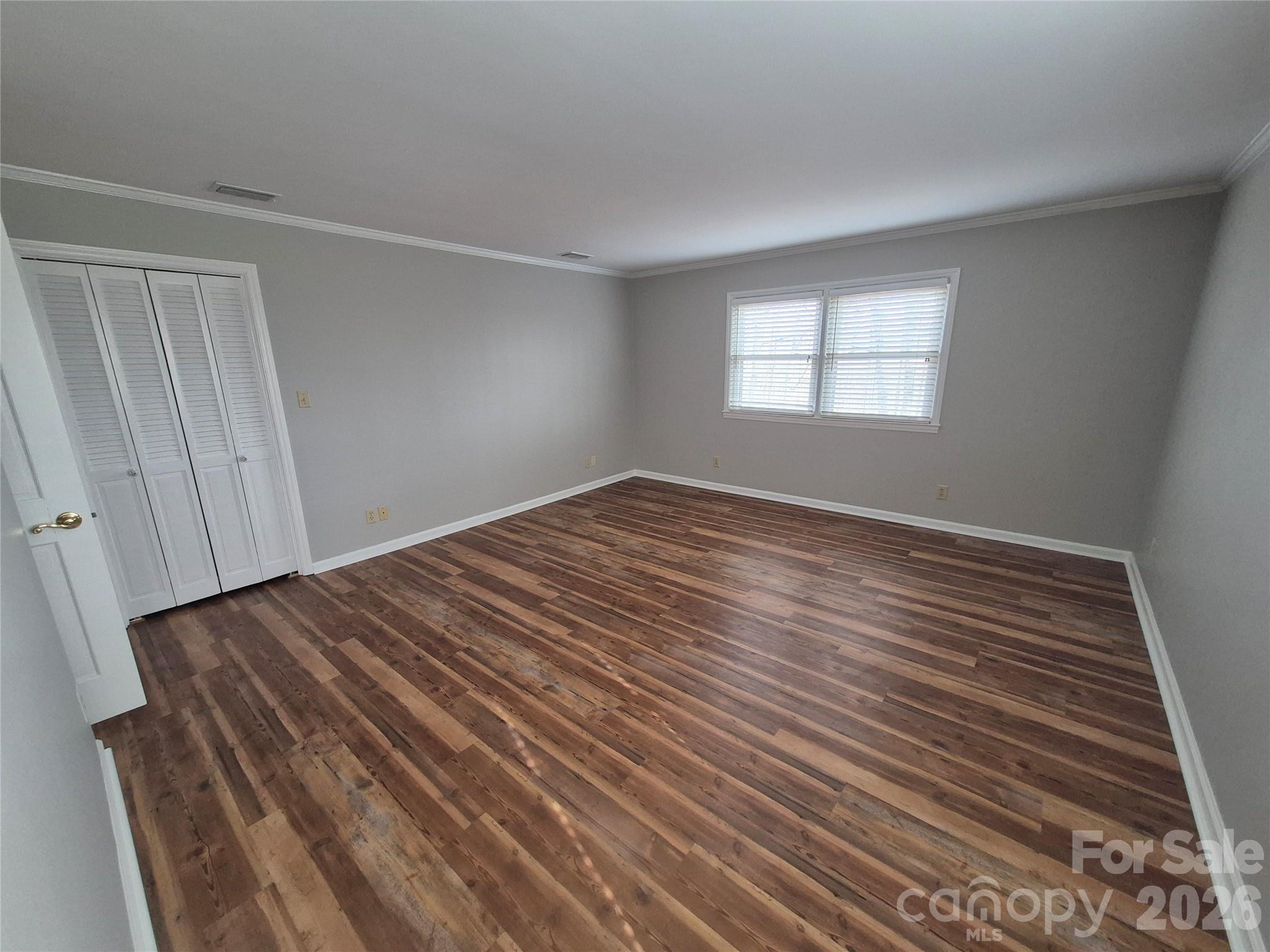 300 Cottonstone Lane — Troy