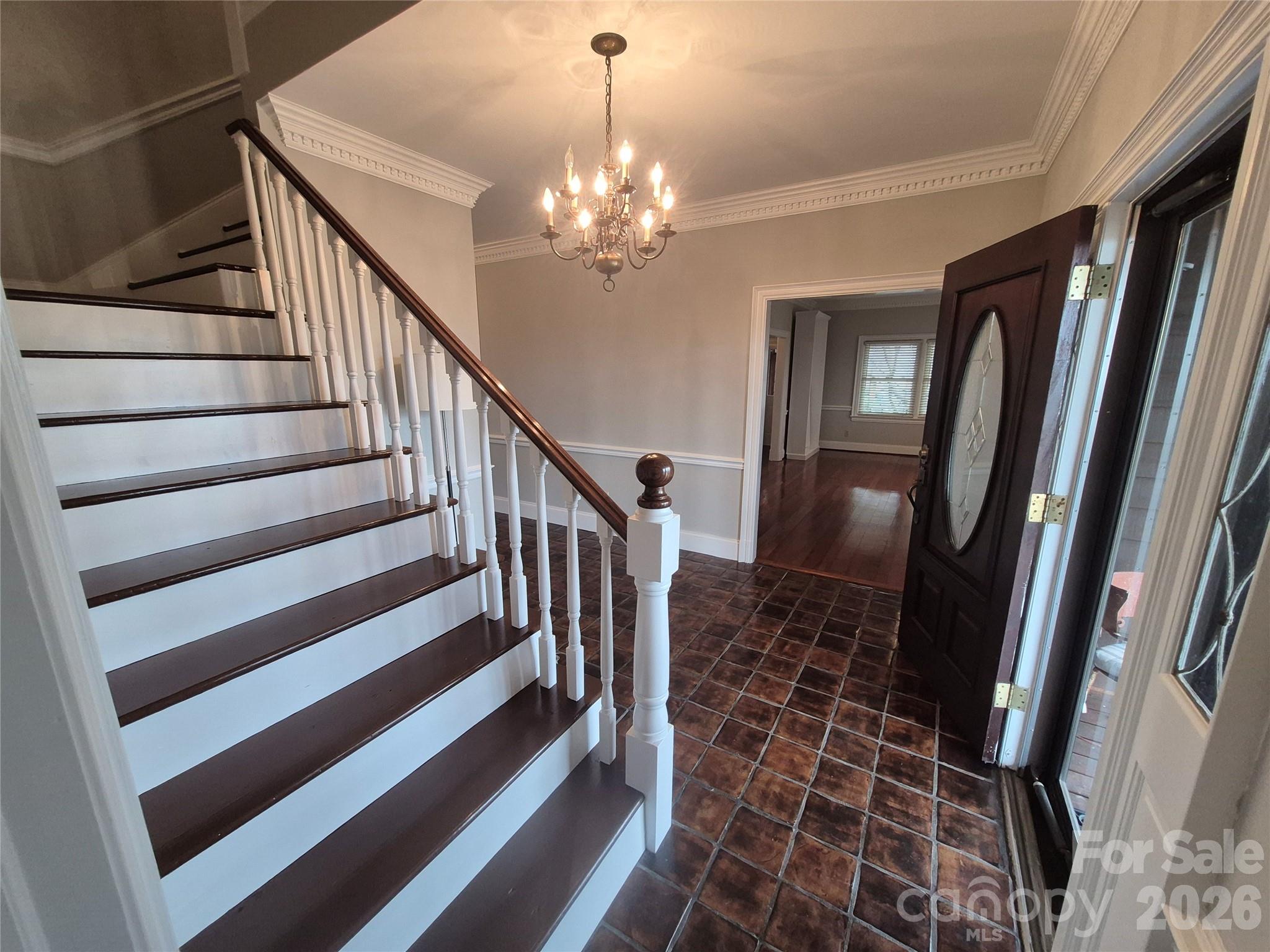 300 Cottonstone Lane — Troy