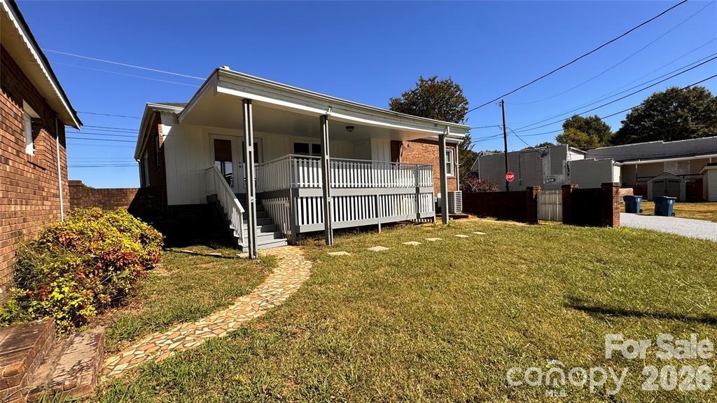 8170 NC 90 Highway E — Stony Point