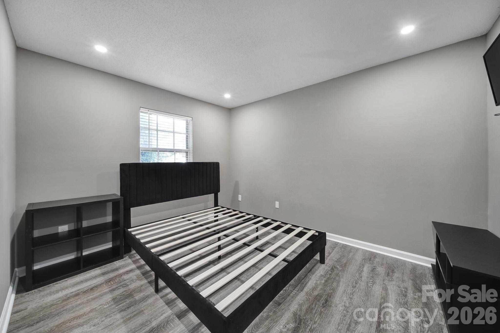 11005 Hunter Trail — Charlotte