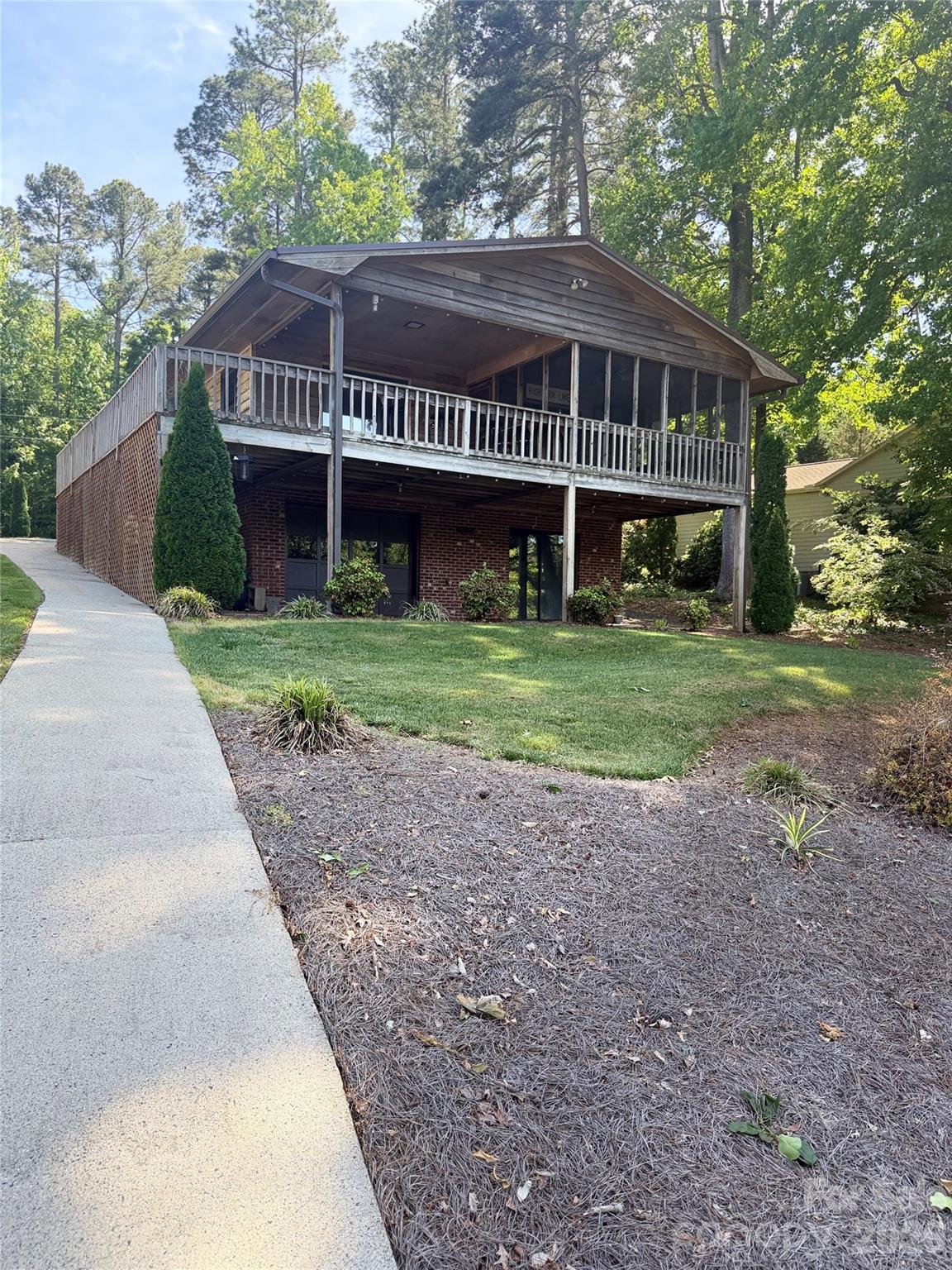 1438 Beckner Road — Lexington