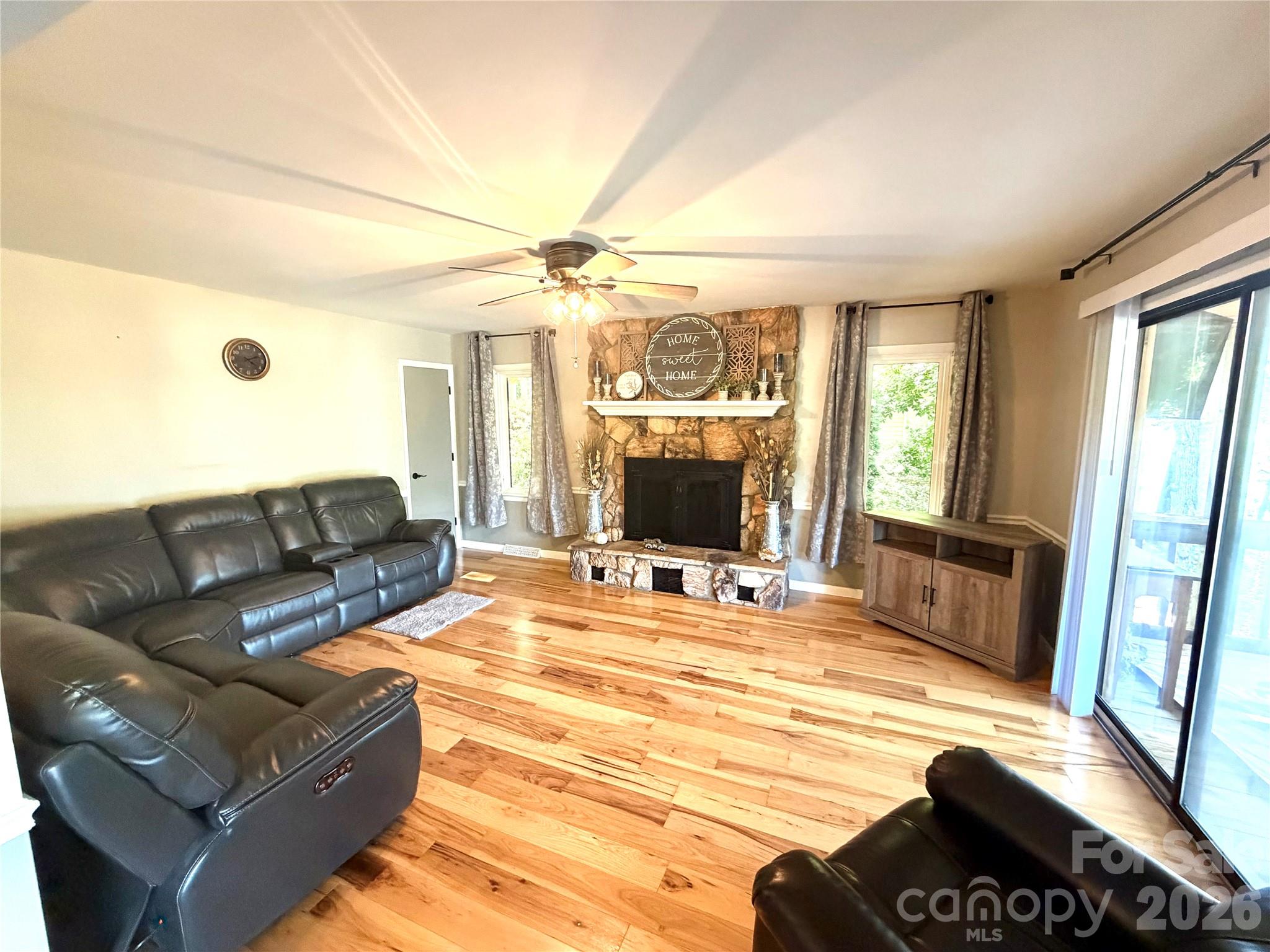 1438 Beckner Road — Lexington