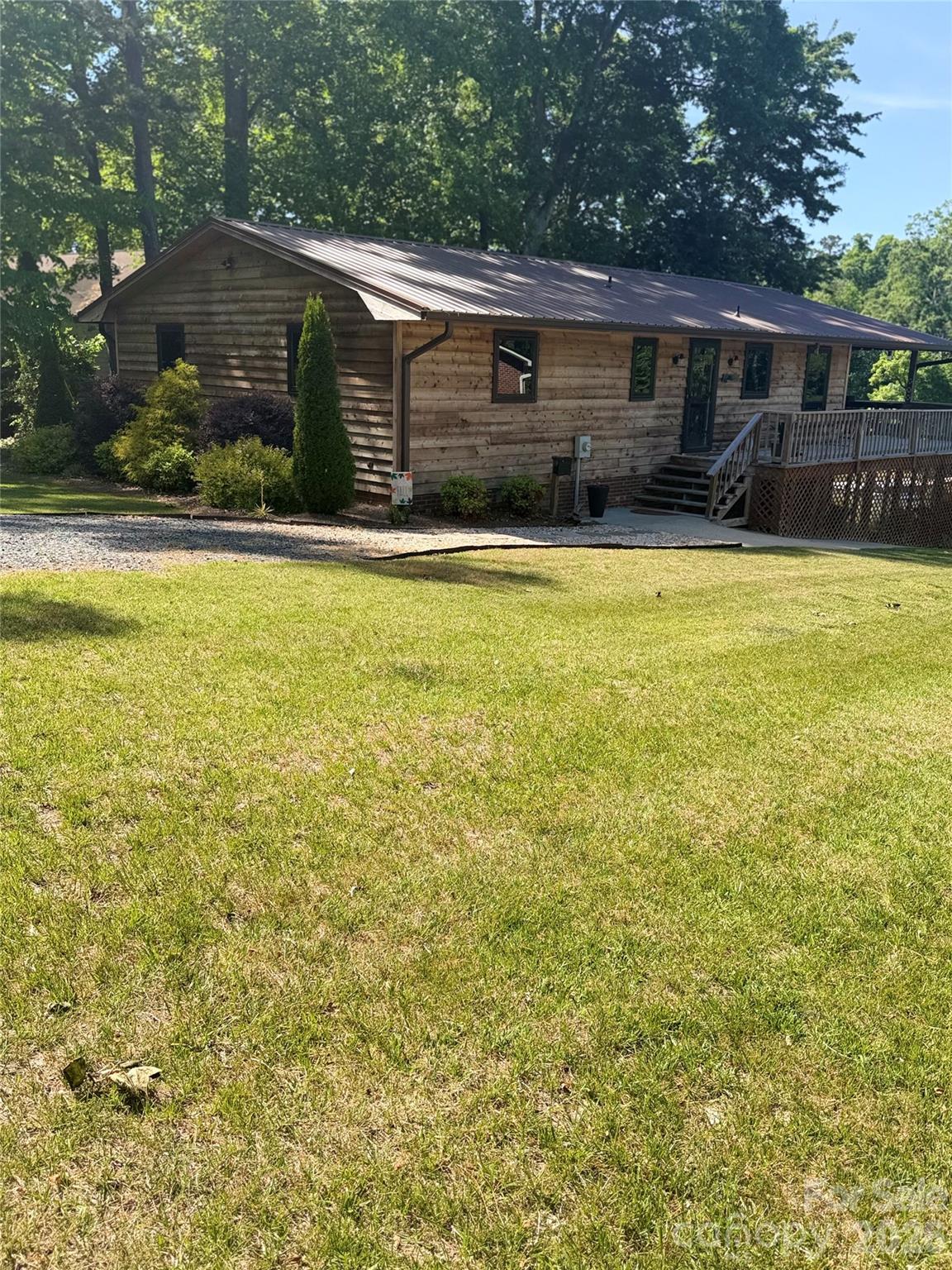 1438 Beckner Road — Lexington