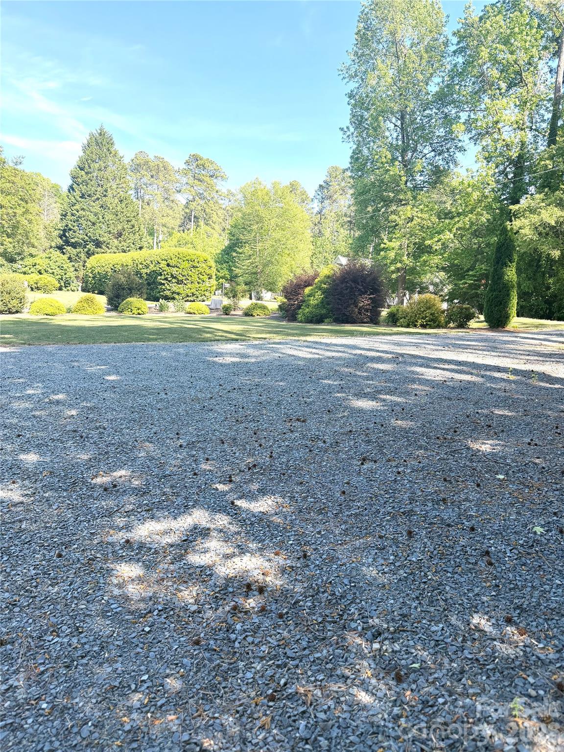 1438 Beckner Road — Lexington