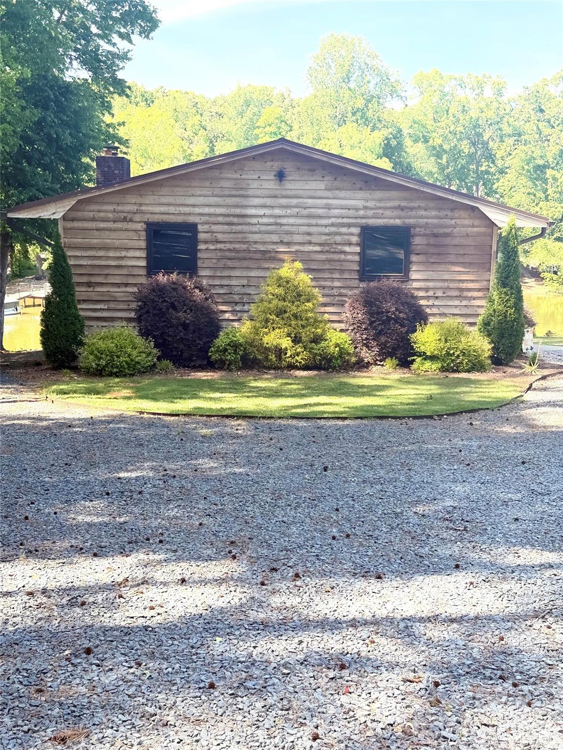 1438 Beckner Road — Lexington