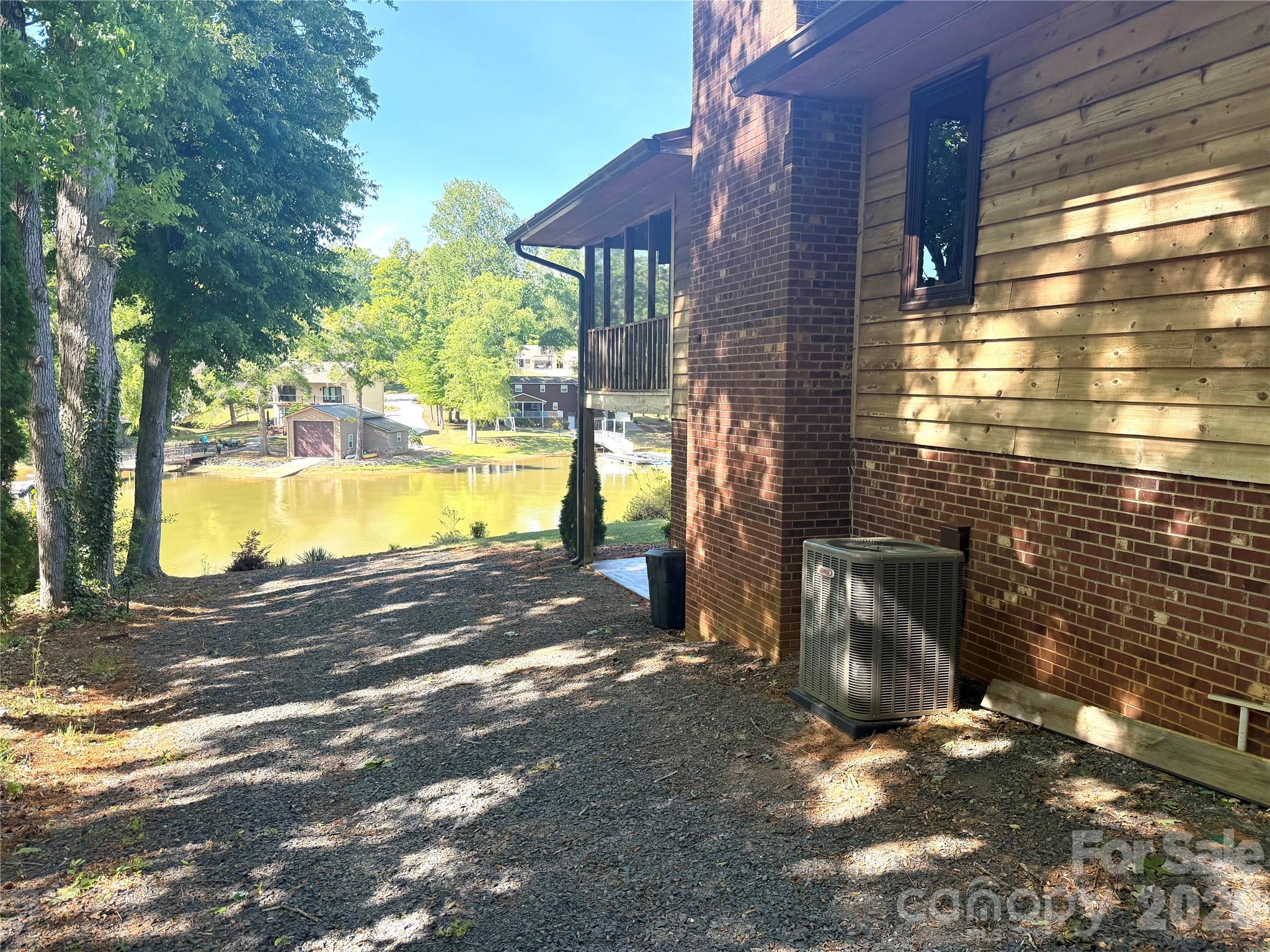 1438 Beckner Road — Lexington