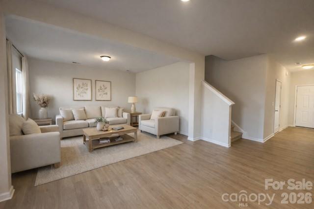 5678 Hagler Loop — Catawba