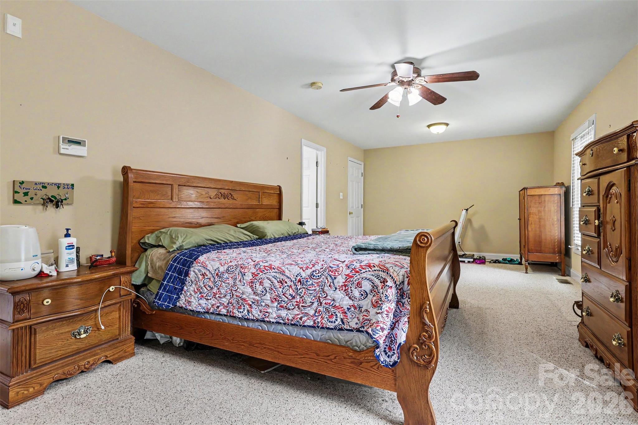 884 Beamguard Road — Clover