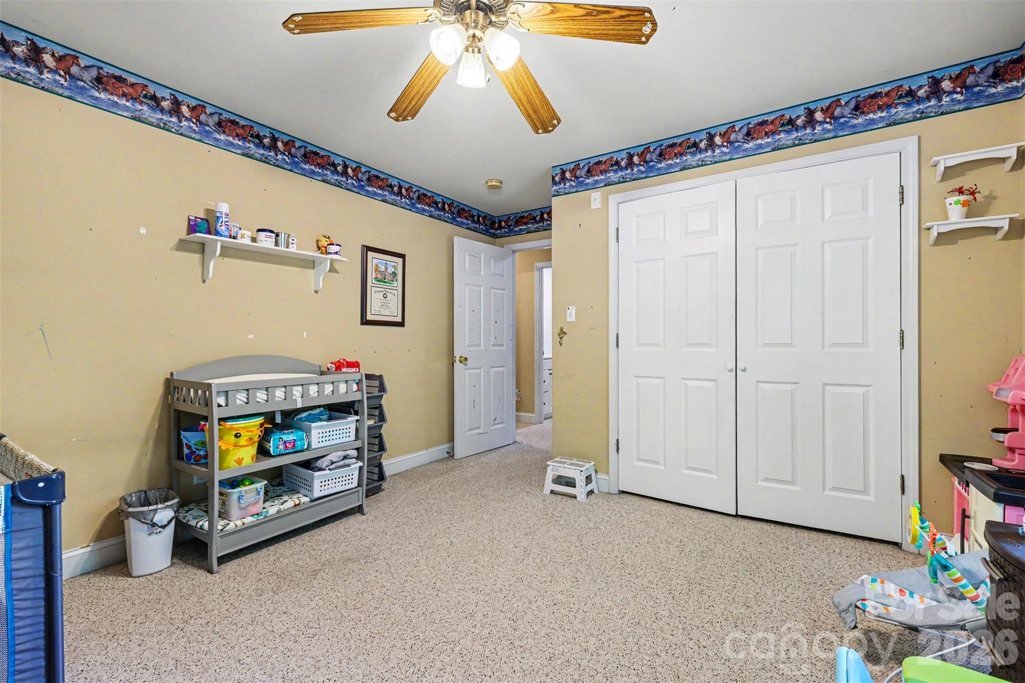 884 Beamguard Road — Clover