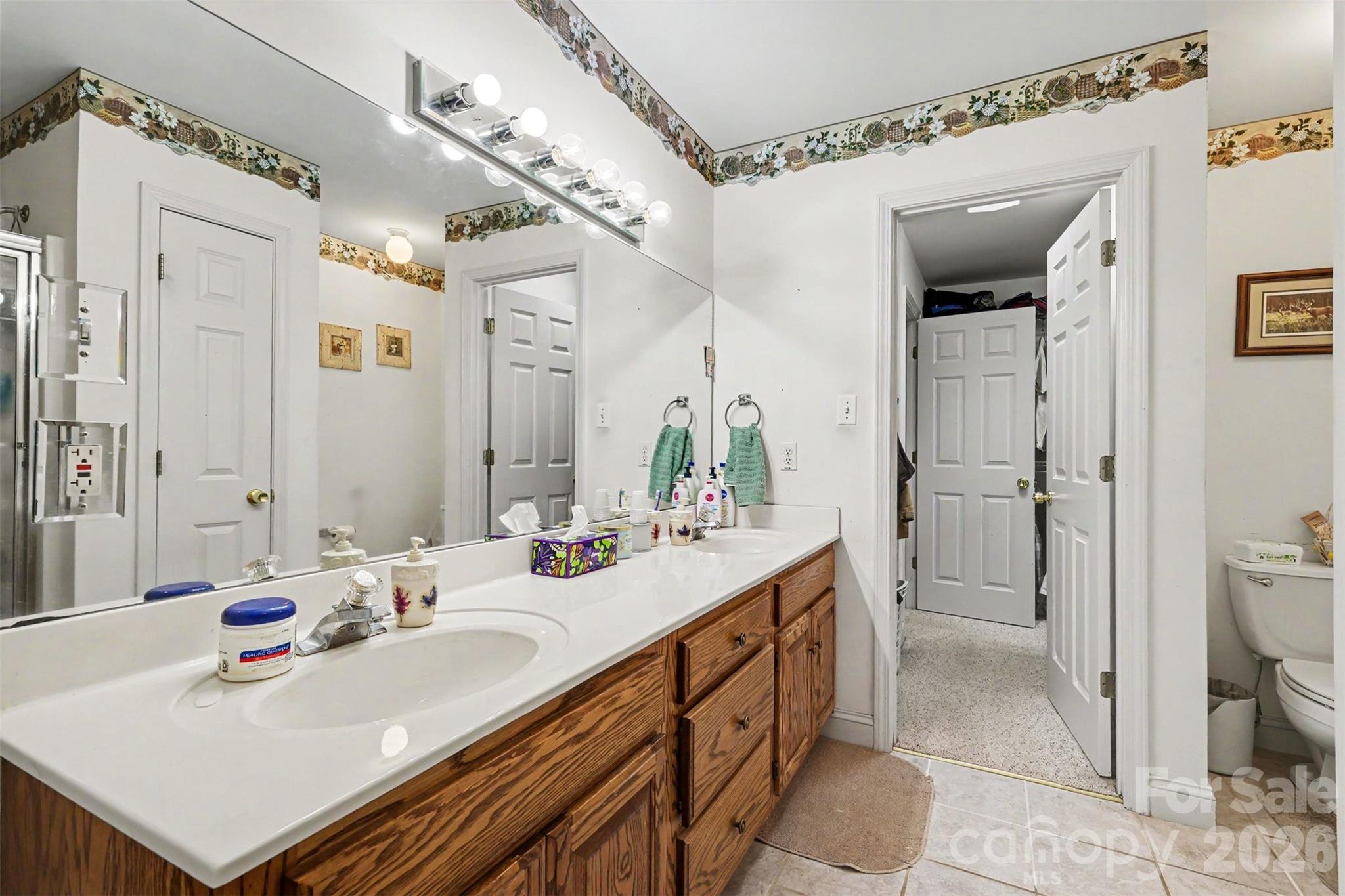 884 Beamguard Road — Clover
