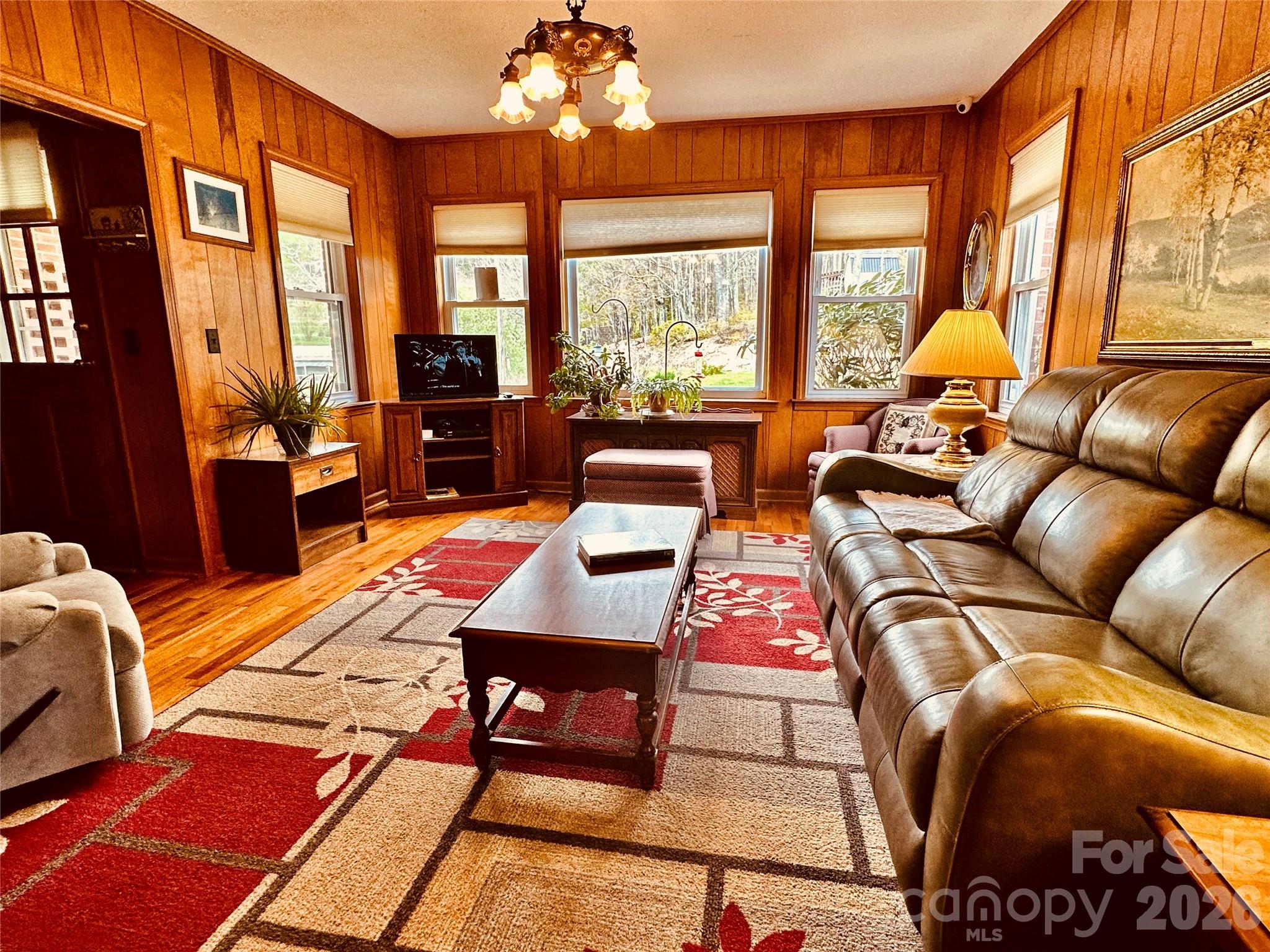 580 Russ Norris Heaton Road — Elk Park