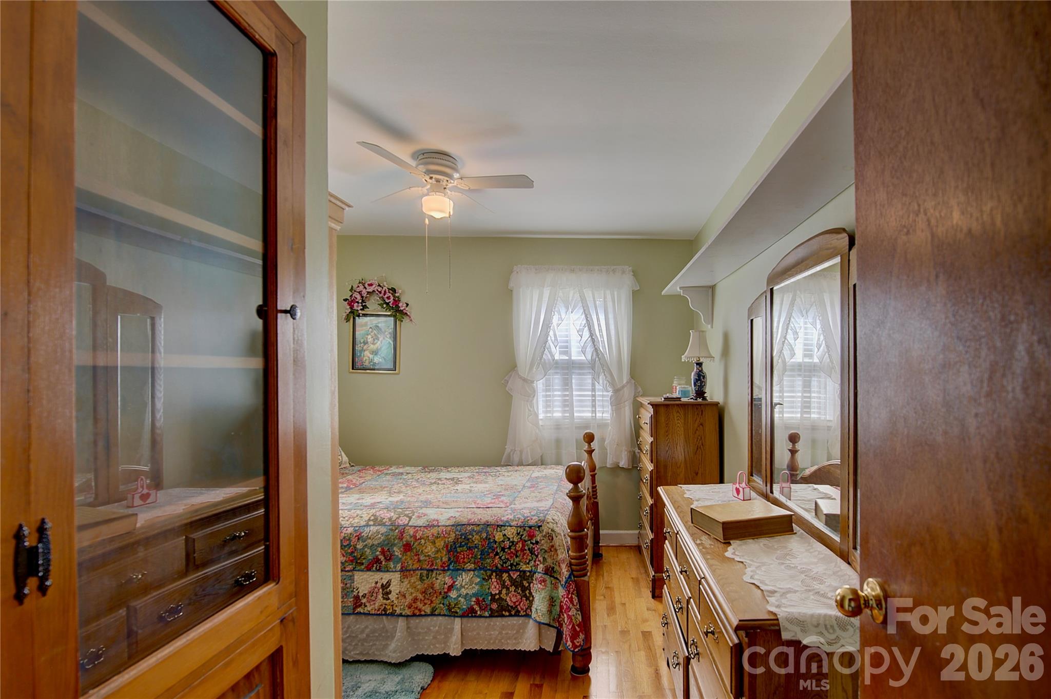 580 Russ Norris Heaton Road — Elk Park