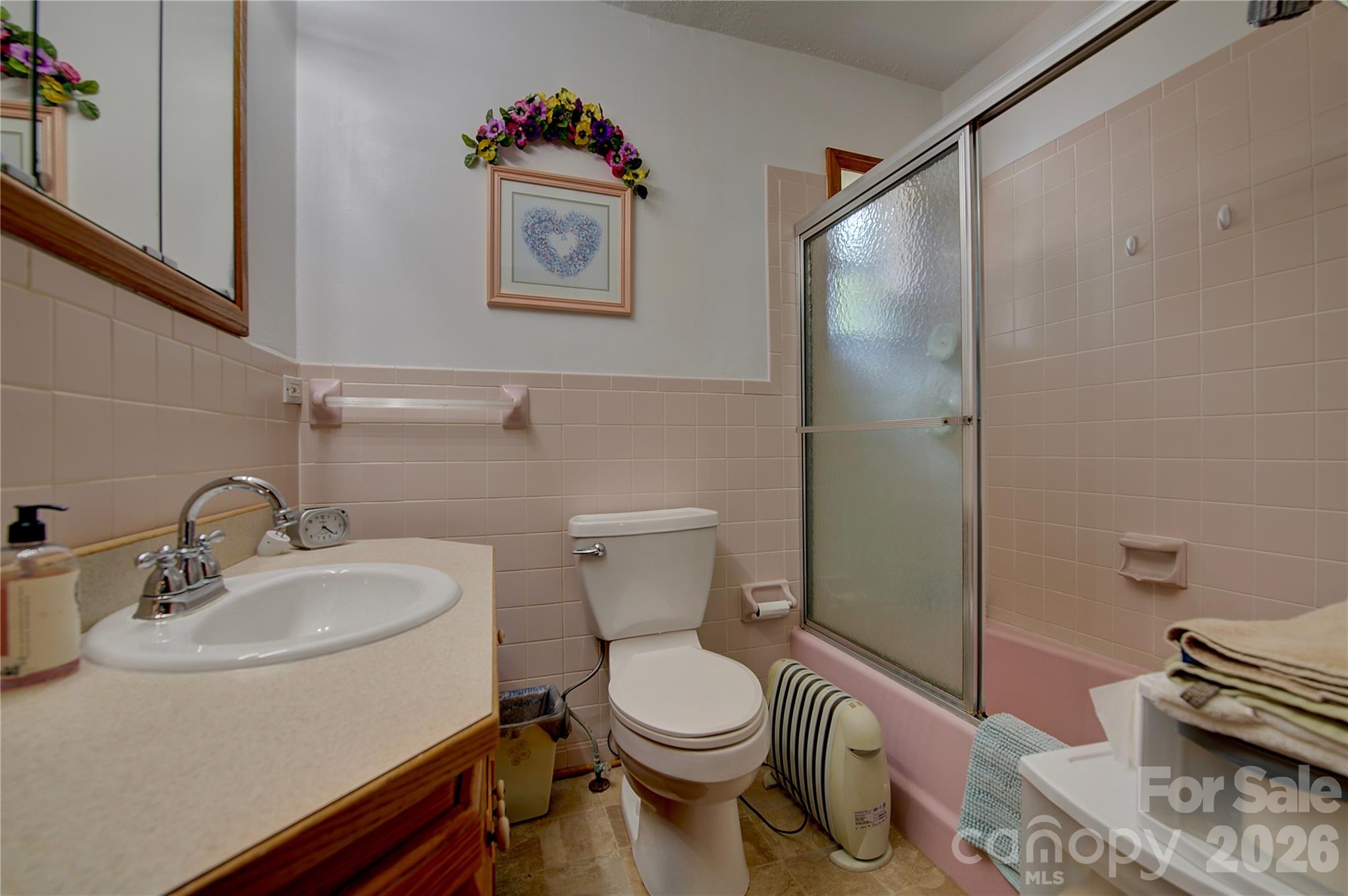 580 Russ Norris Heaton Road — Elk Park