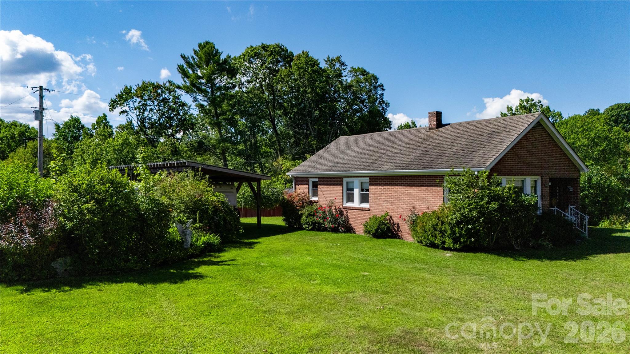 580 Russ Norris Heaton Road — Elk Park