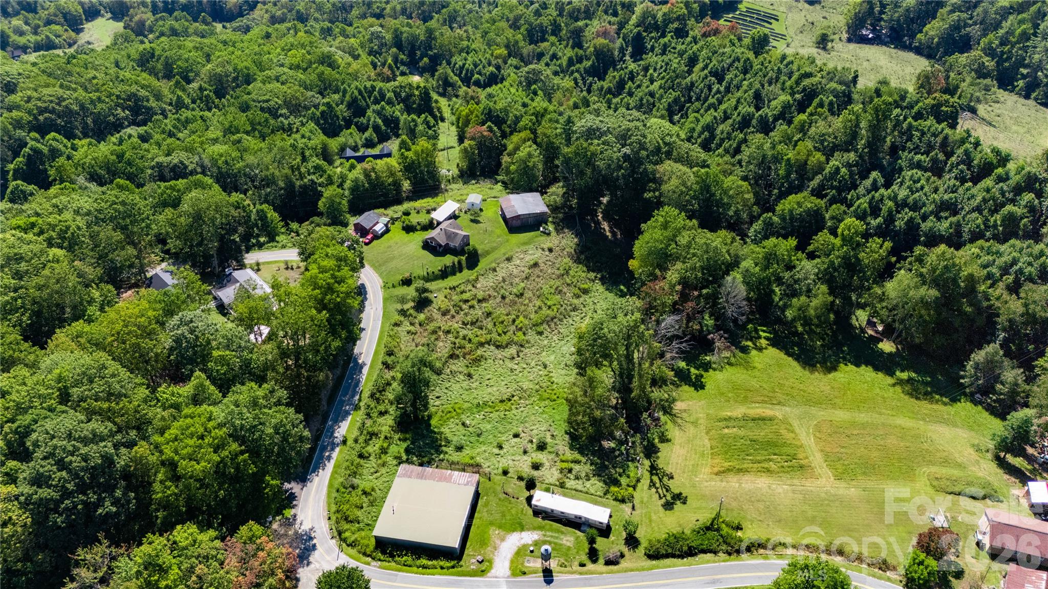 580 Russ Norris Heaton Road — Elk Park
