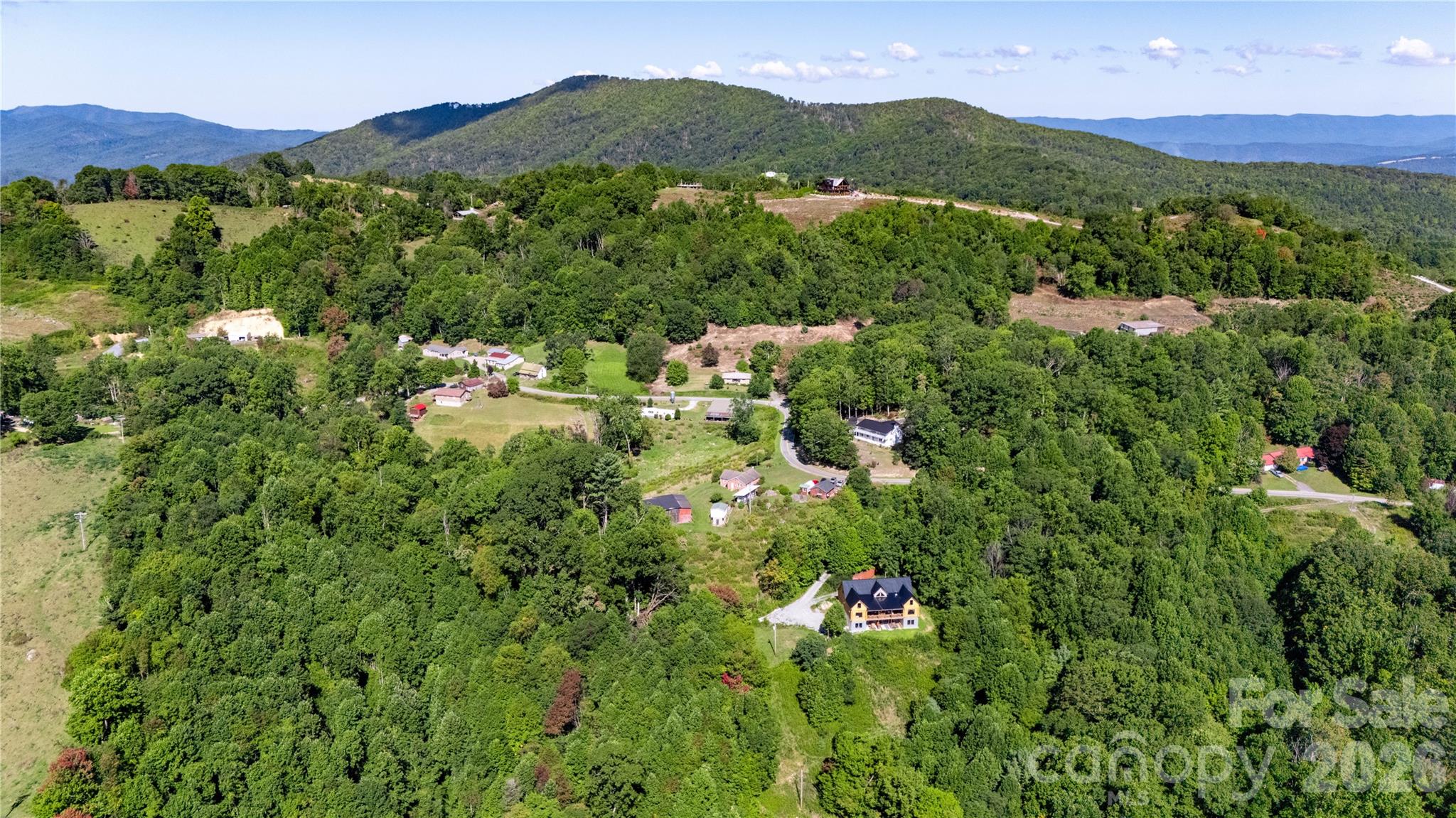 580 Russ Norris Heaton Road — Elk Park