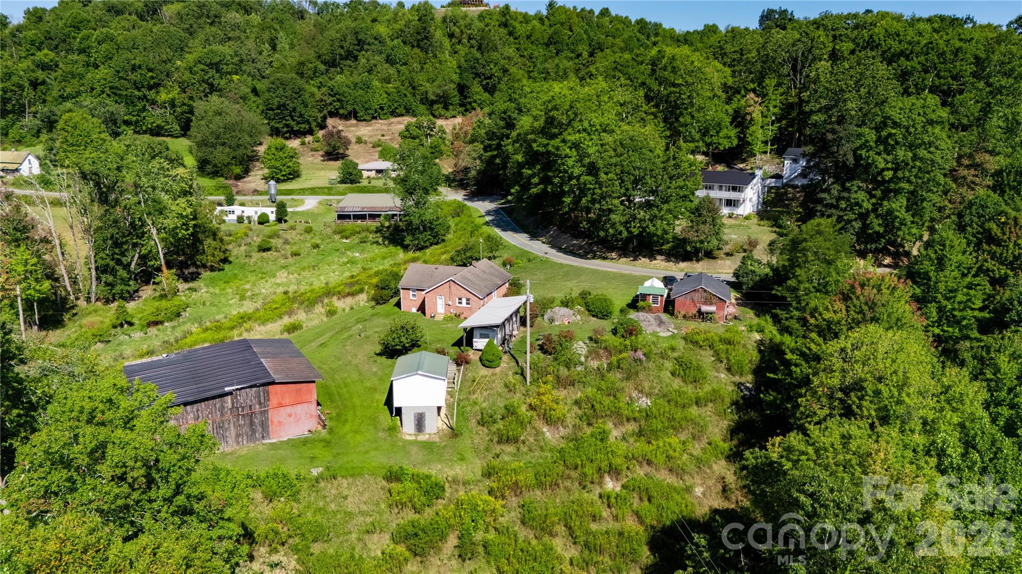 580 Russ Norris Heaton Road — Elk Park
