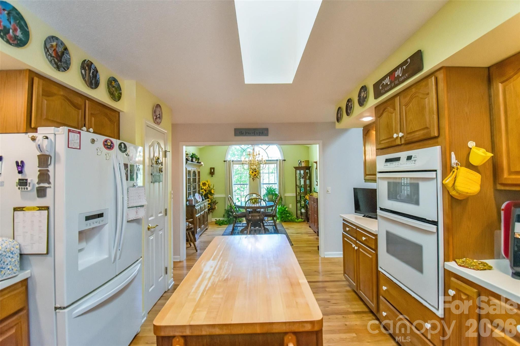 548 Thunder Road — Brevard