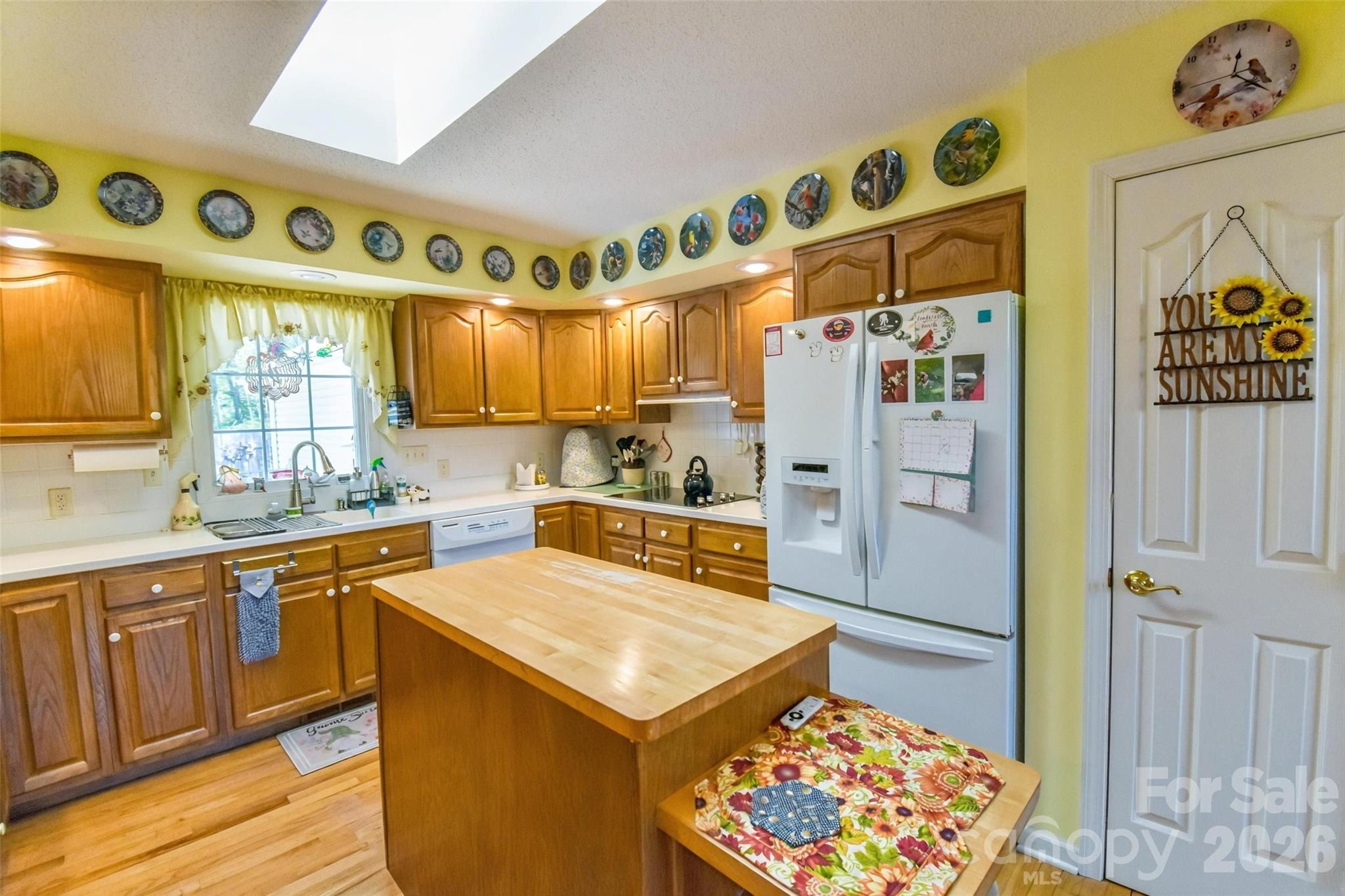 548 Thunder Road — Brevard