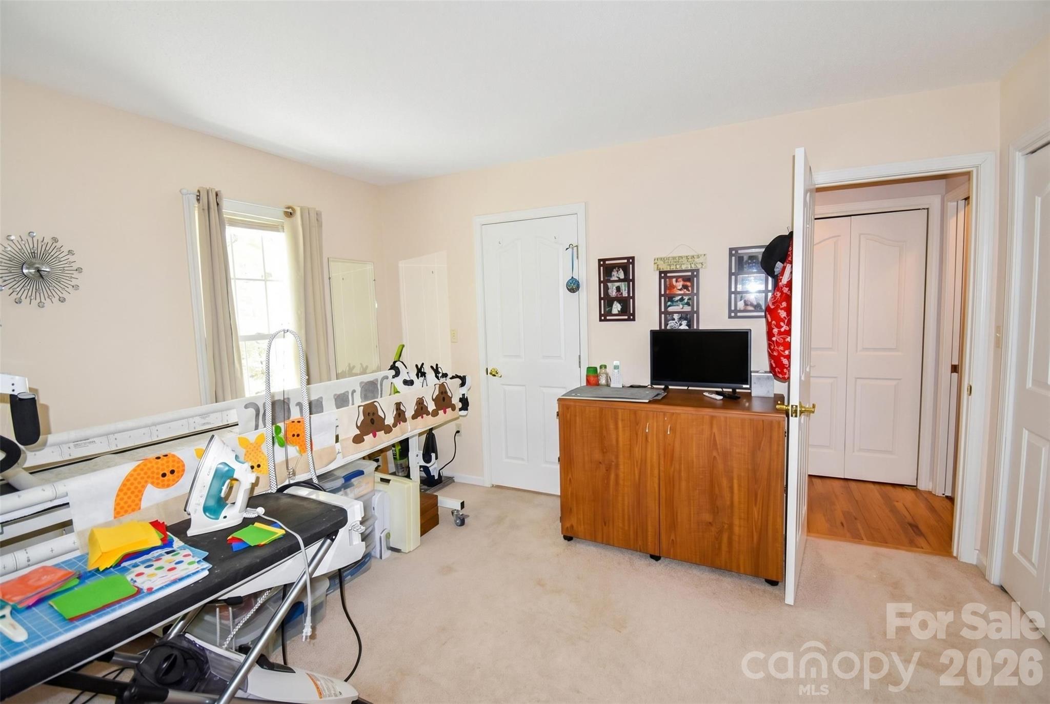 548 Thunder Road — Brevard