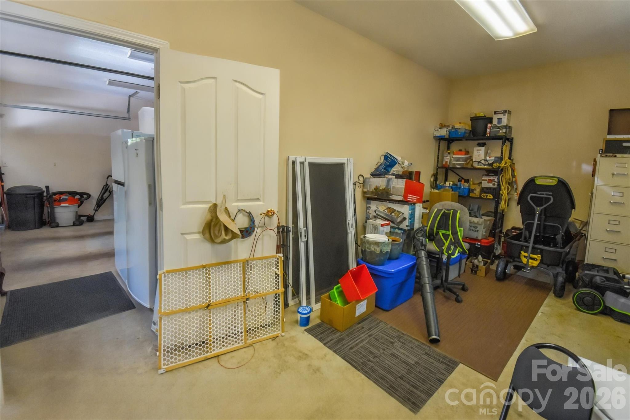 548 Thunder Road — Brevard