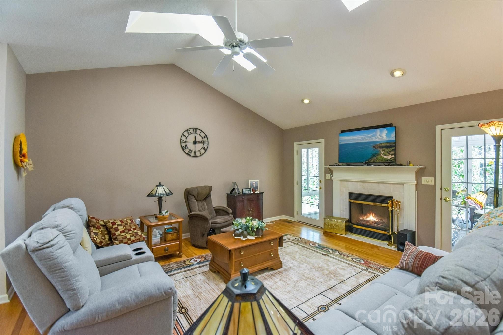 548 Thunder Road — Brevard