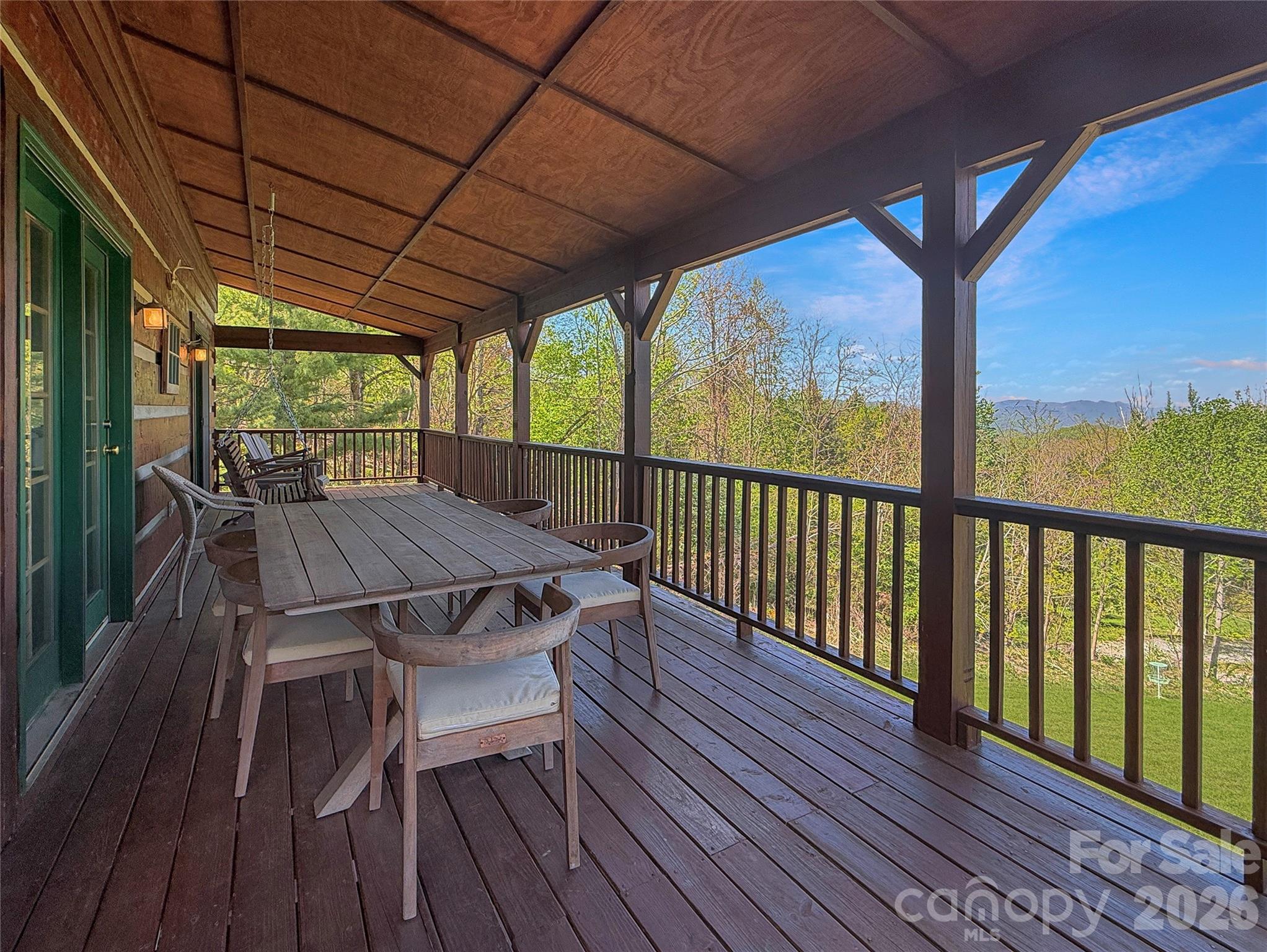 564 Nettles Ridge Road — Banner Elk