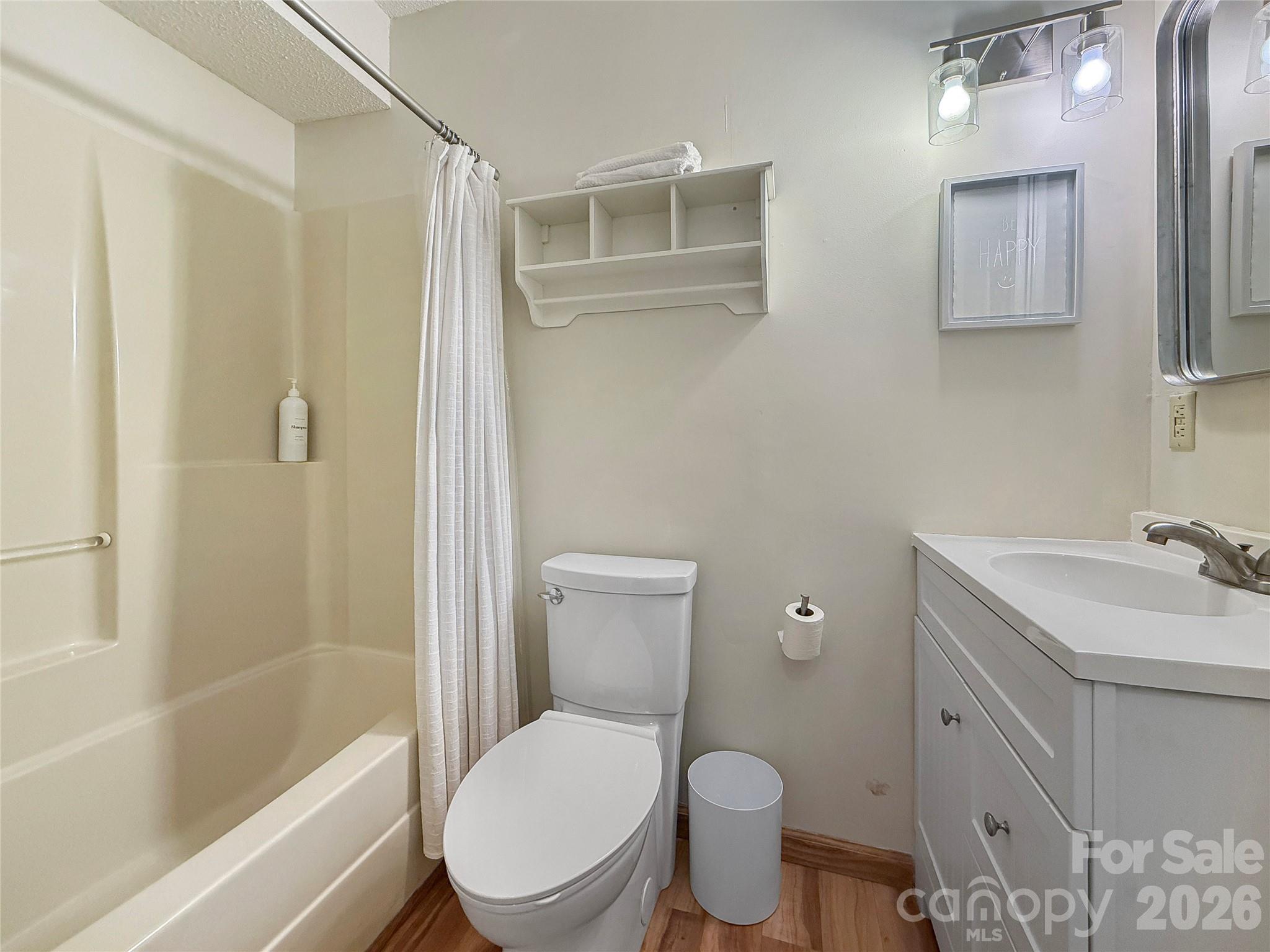 564 Nettles Ridge Road — Banner Elk