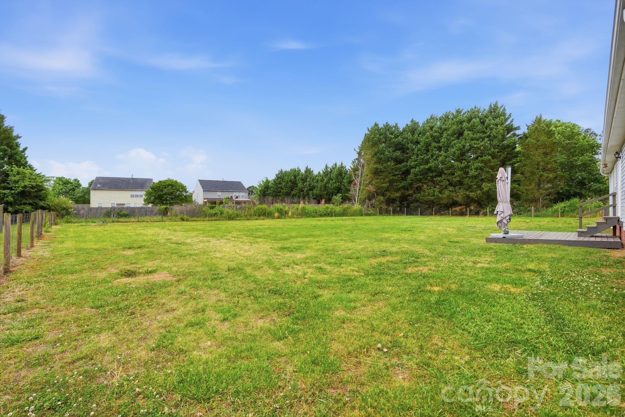 2073 Highway 557 Highway — Clover
