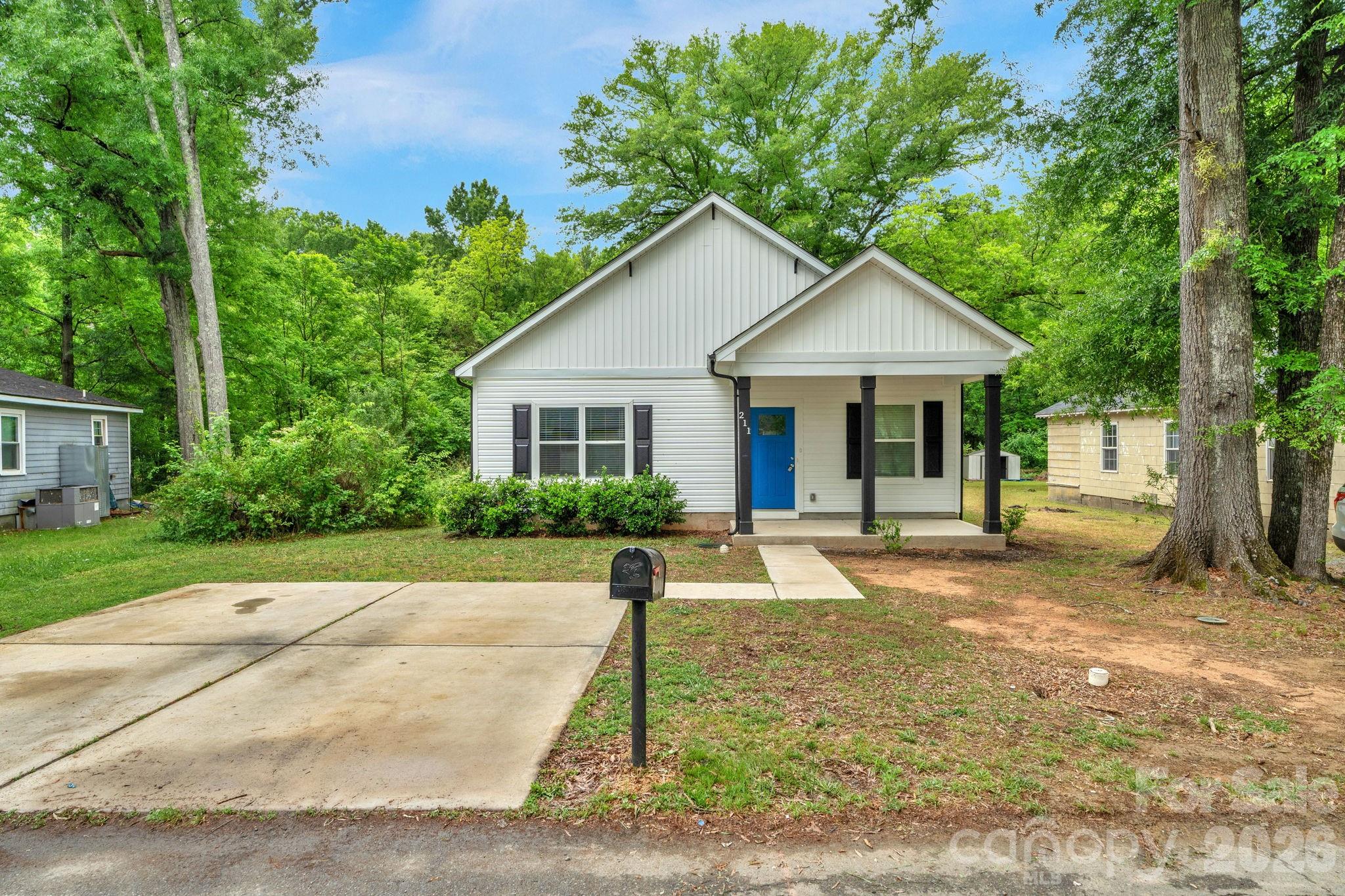 211 Baker Street — Rock Hill