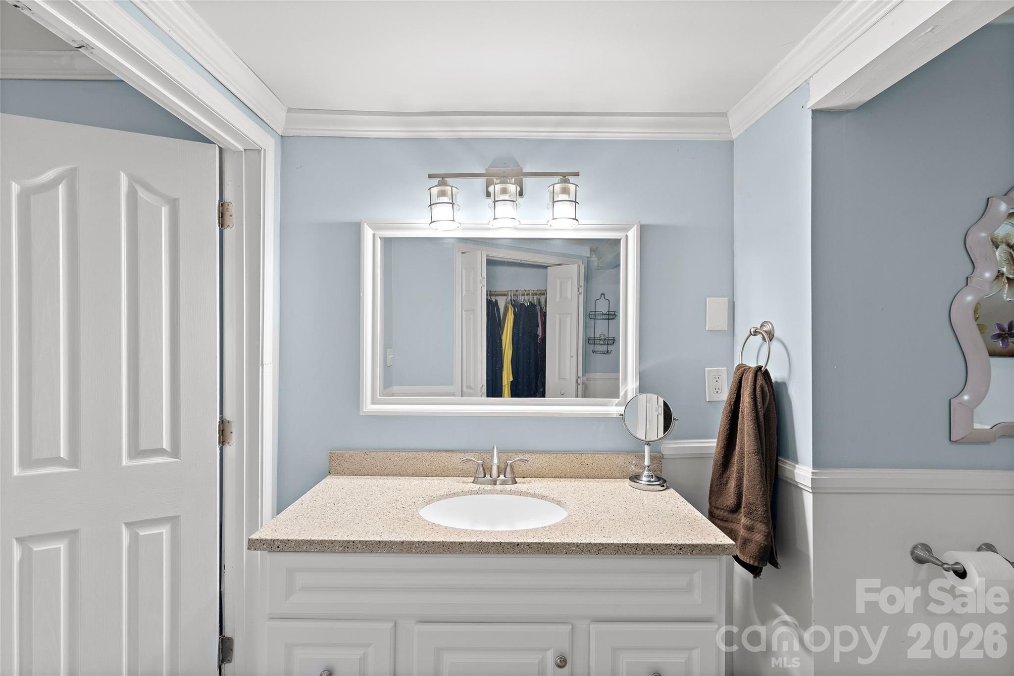 138 Wyanoke Avenue — Charlotte