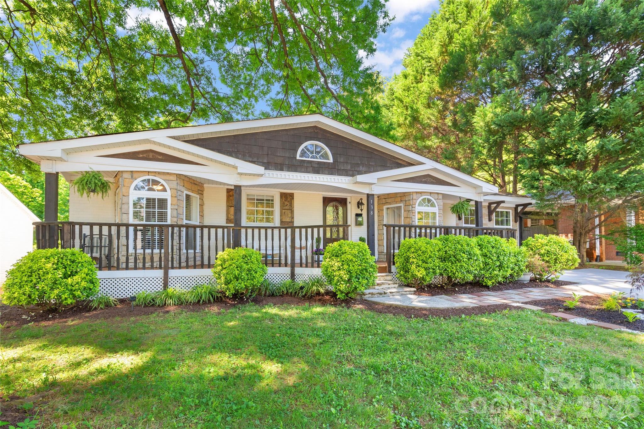138 Wyanoke Avenue — Charlotte