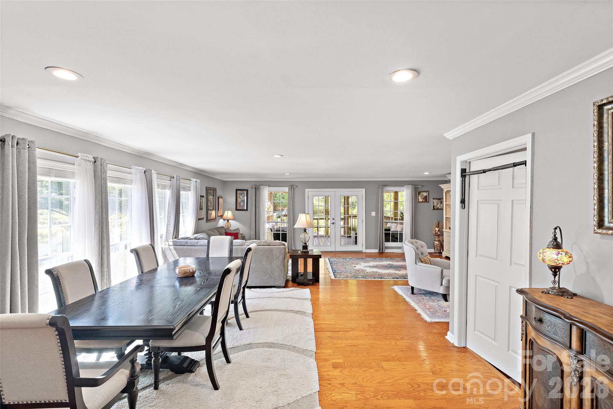 138 Wyanoke Avenue — Charlotte