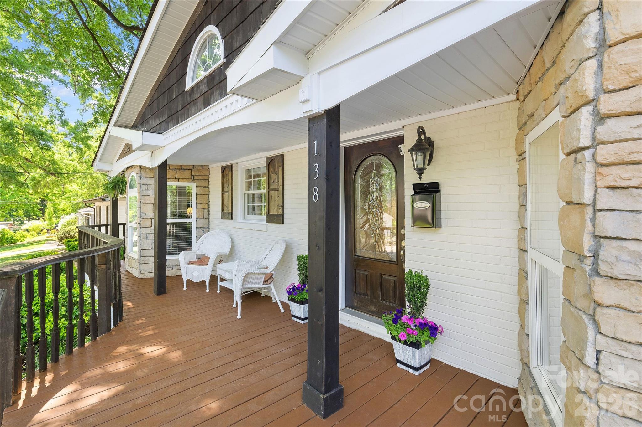 138 Wyanoke Avenue — Charlotte
