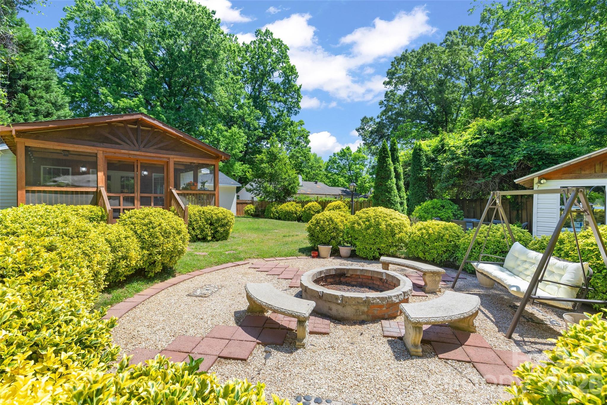 138 Wyanoke Avenue — Charlotte