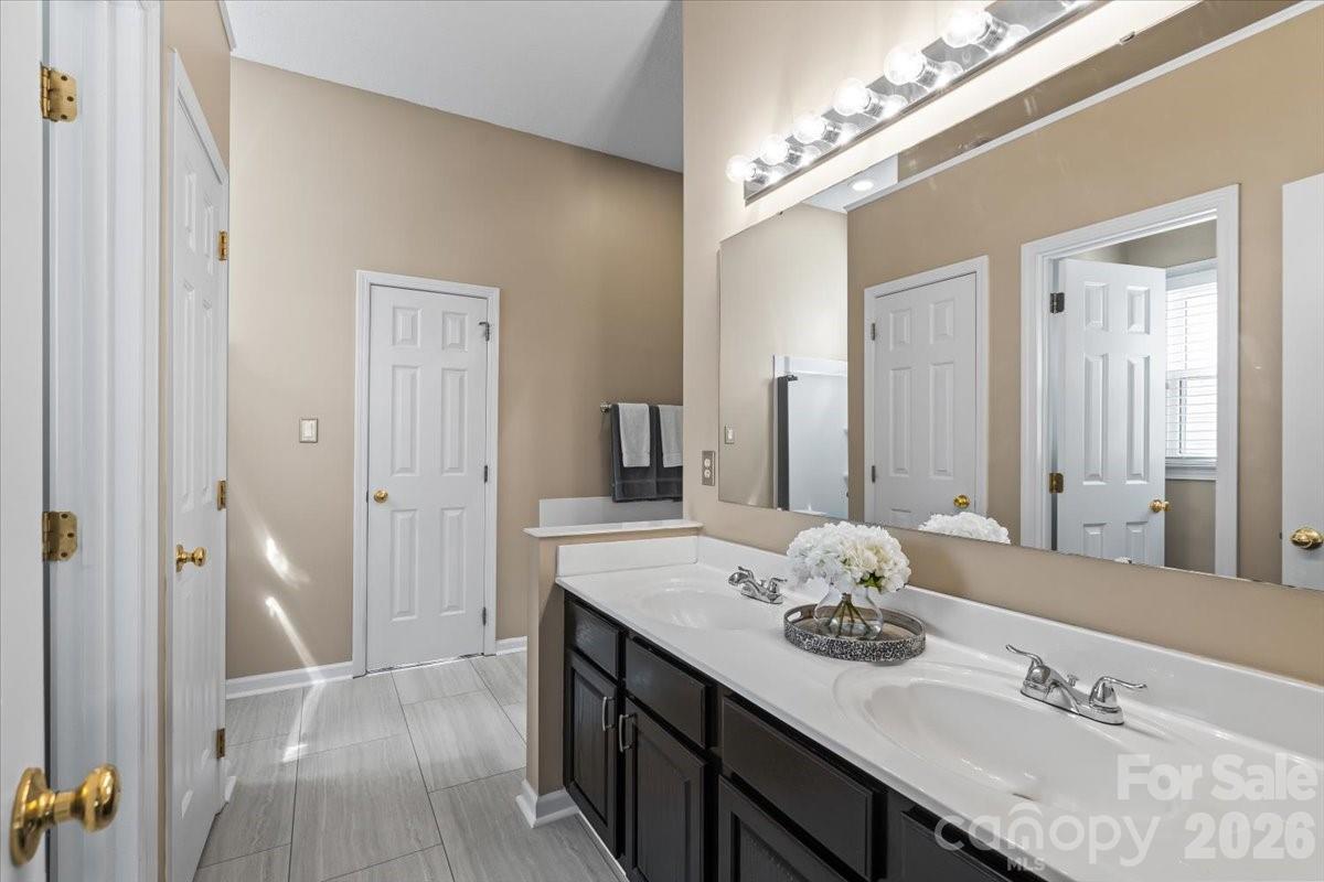 14413 John Beck Drive — Charlotte