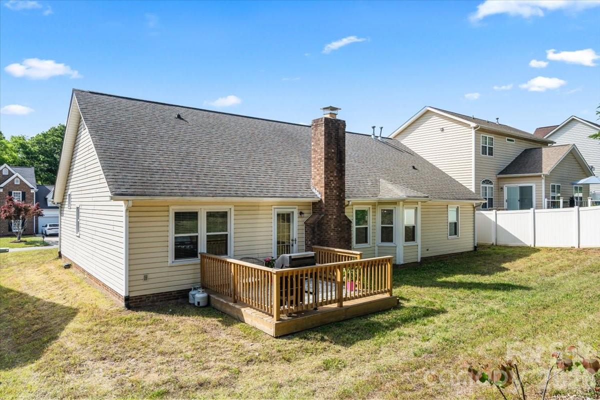 14413 John Beck Drive — Charlotte