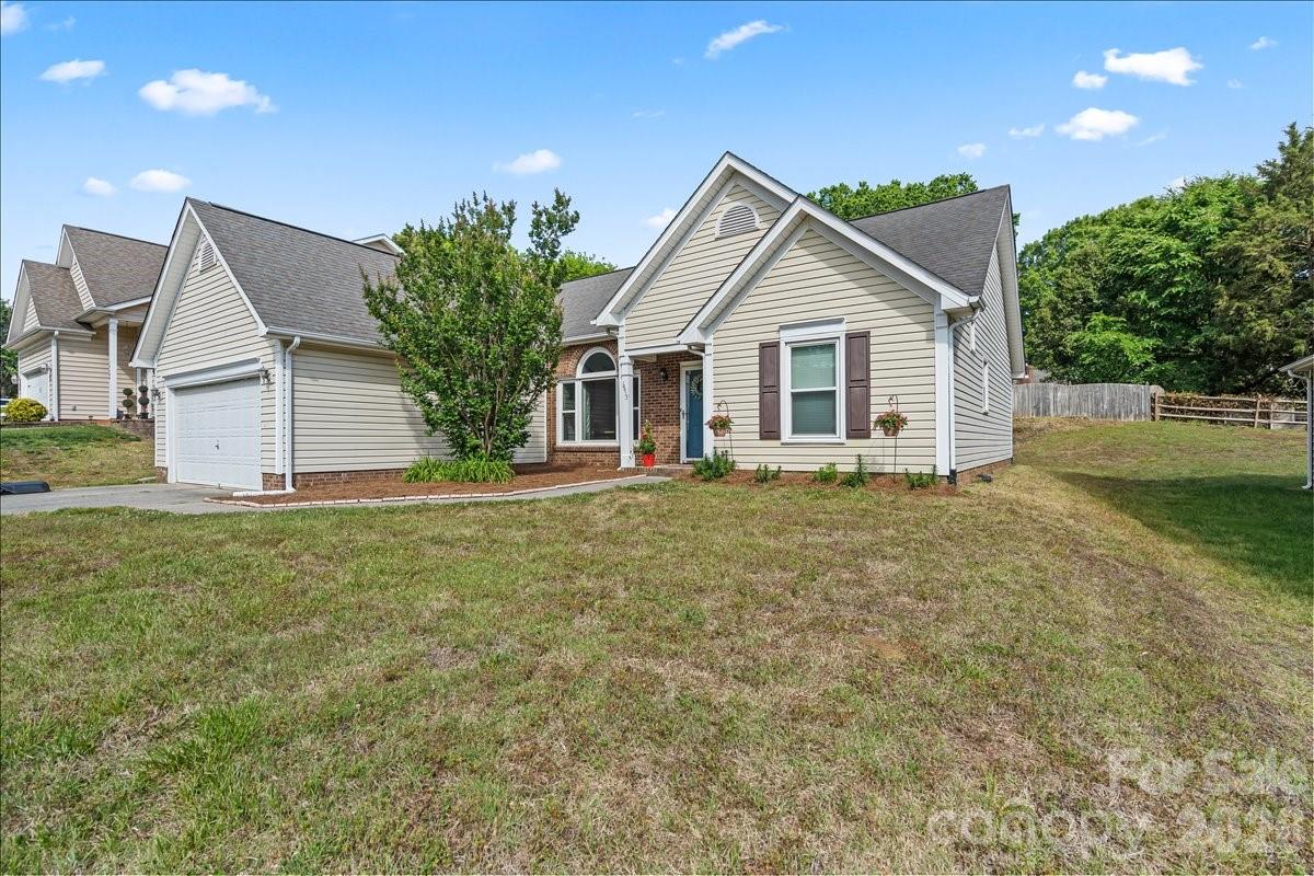14413 John Beck Drive — Charlotte