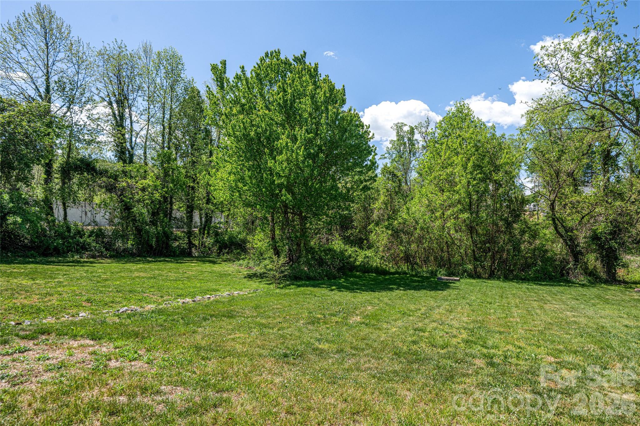 38 Old County Home Road — Asheville